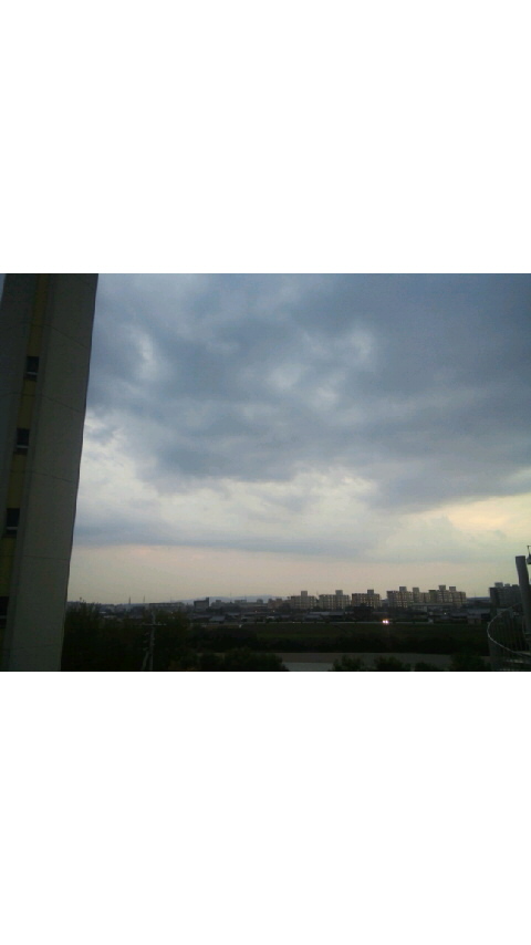 No.27231-1 地震雲