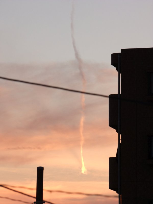 No.27308-1 地震雲