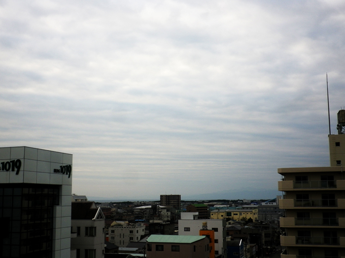 No.27332-1 地震雲