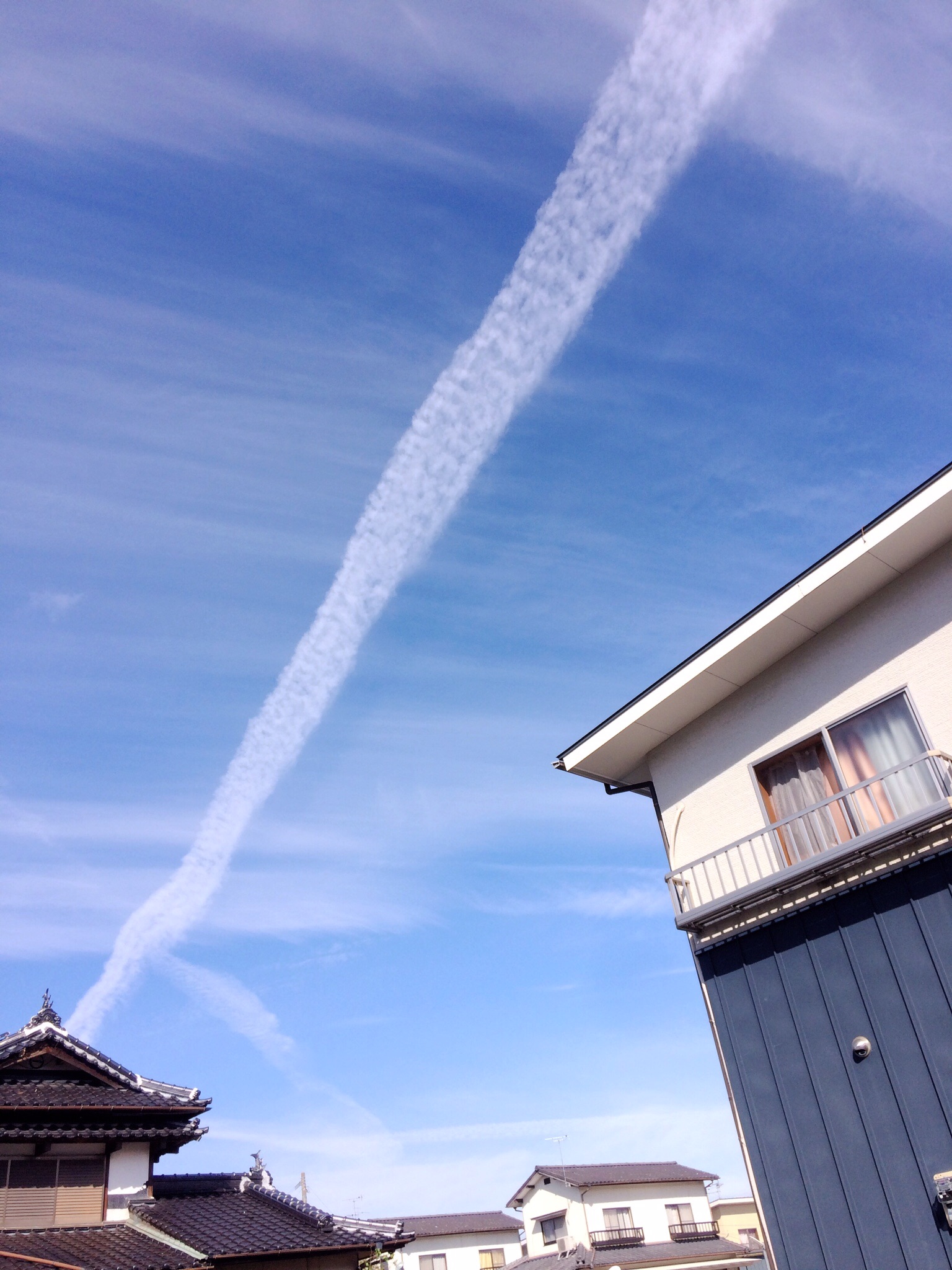 No.27447-1 地震雲