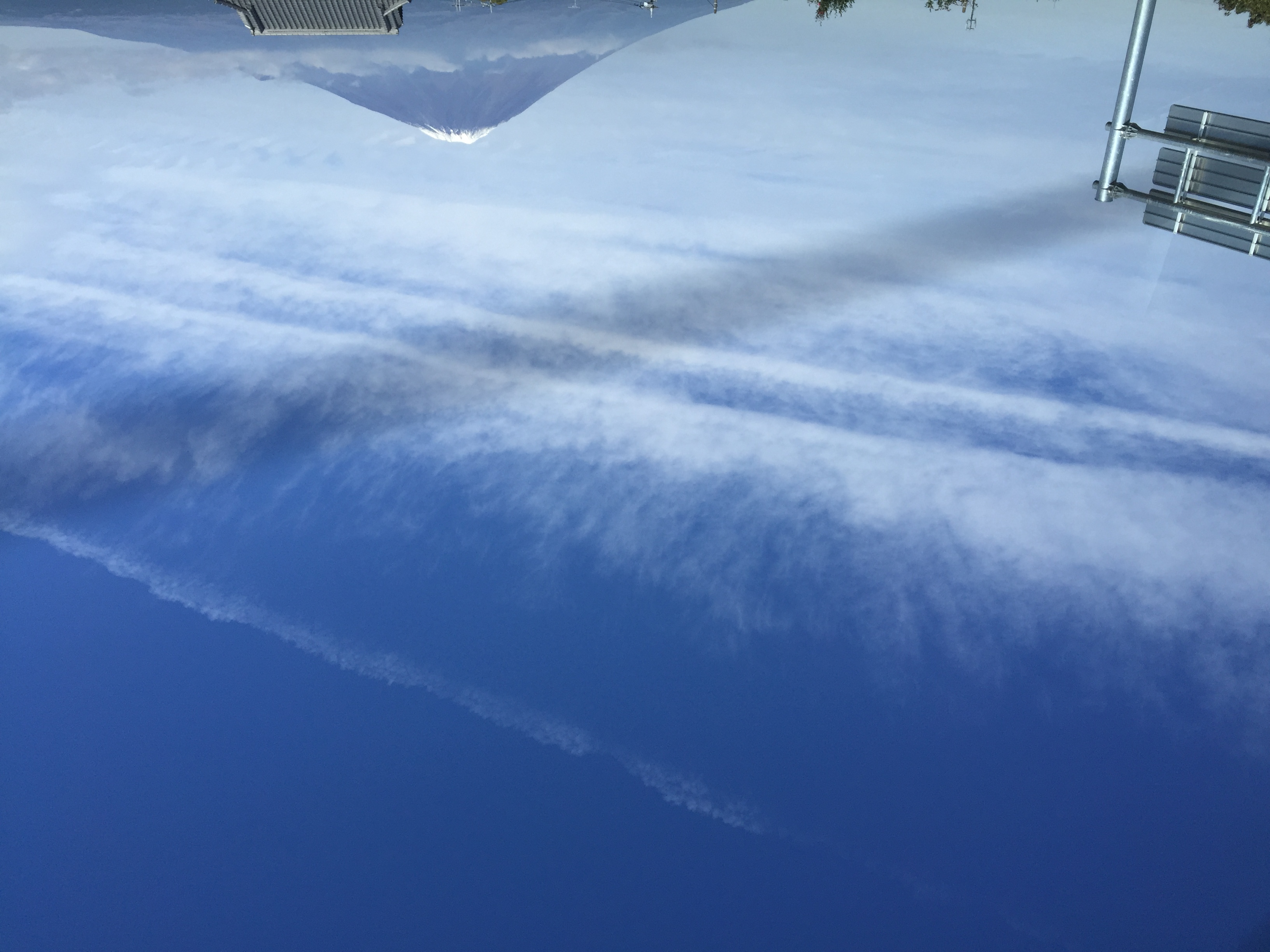 No.27529-1 地震雲