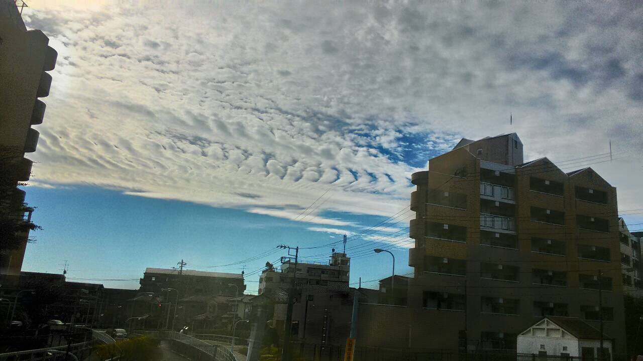 No.27633-1 地震雲