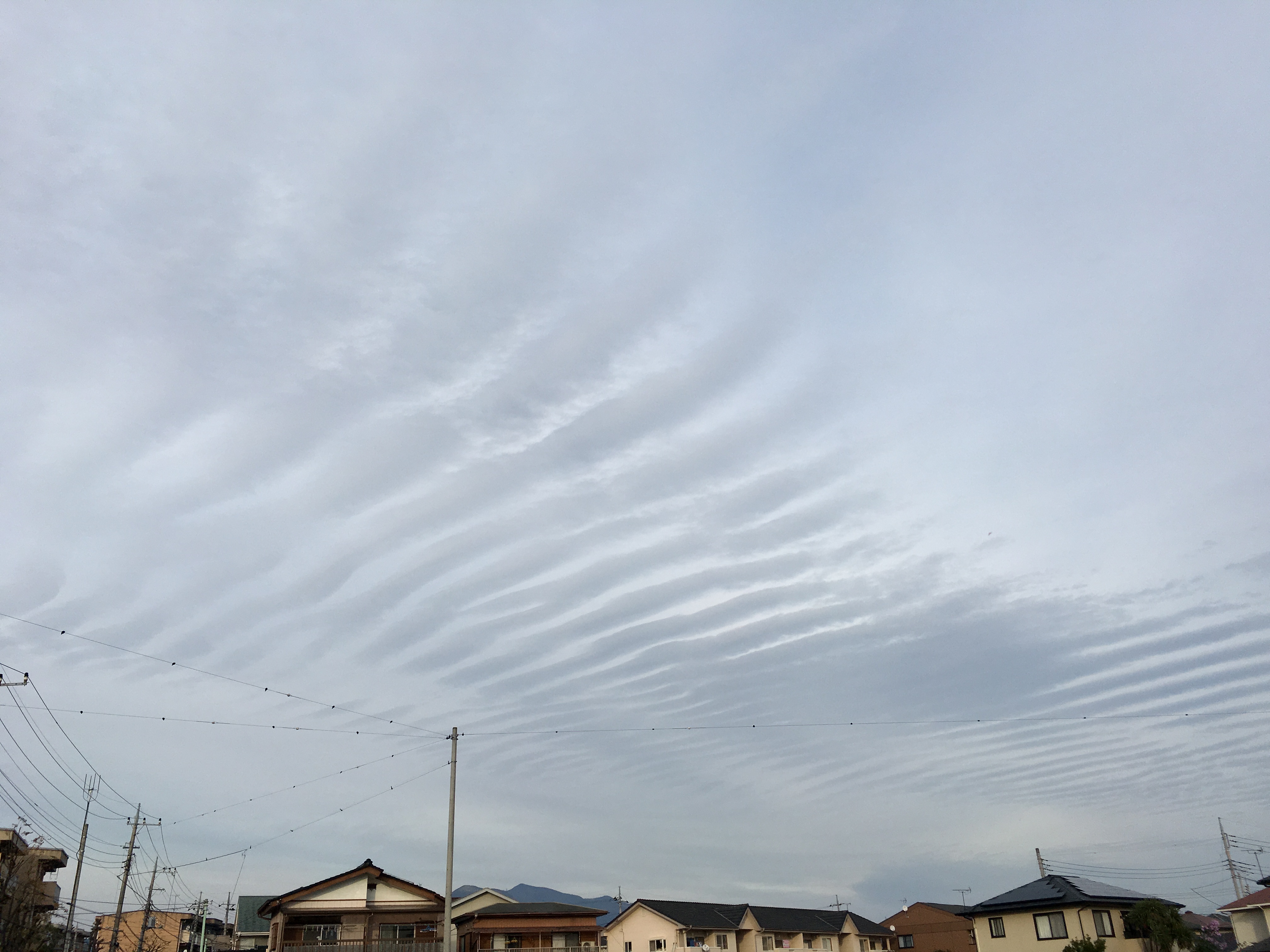 No.27639-1 地震雲