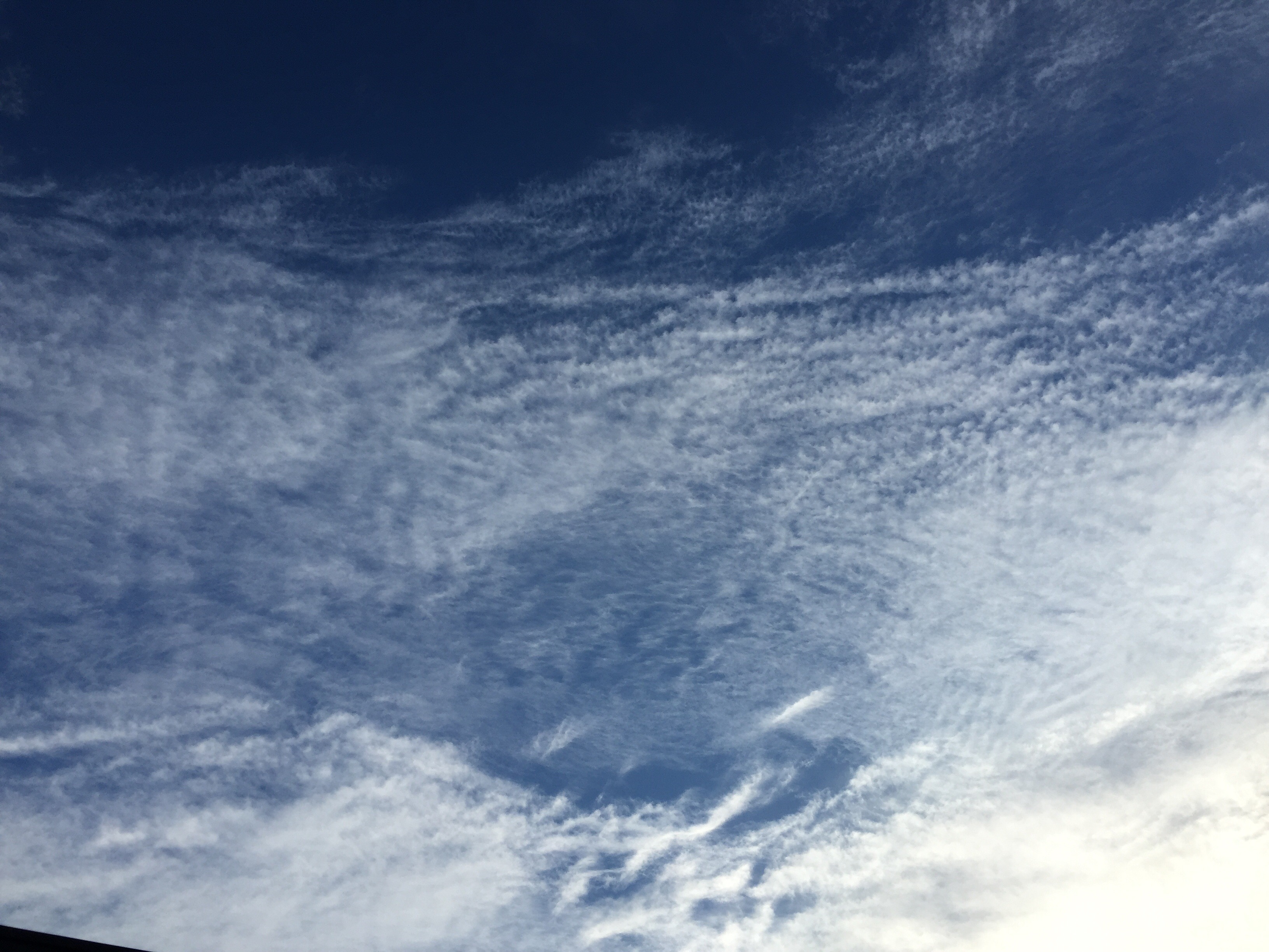 No.27675-1 地震雲