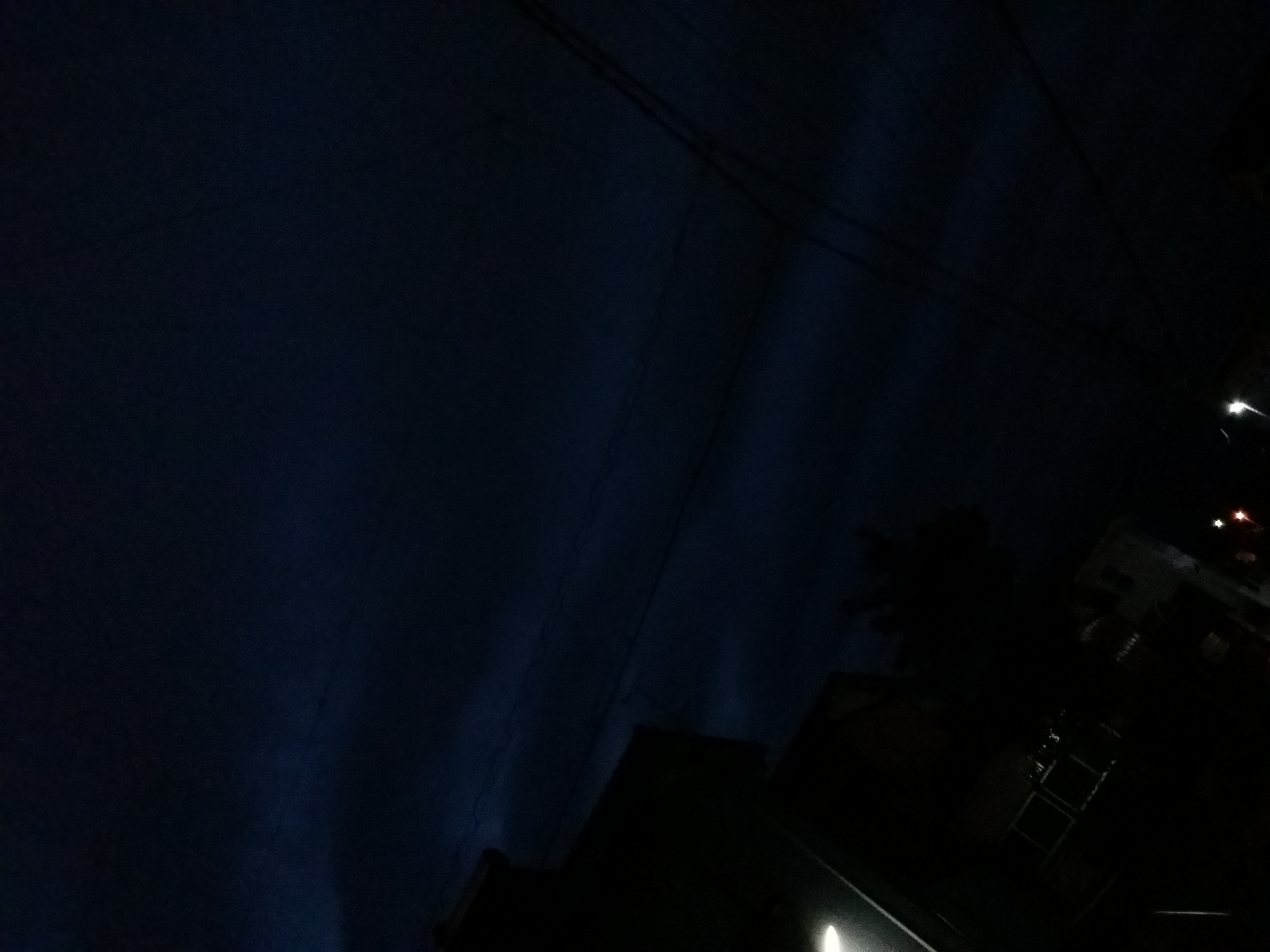 No.27704-1 地震雲