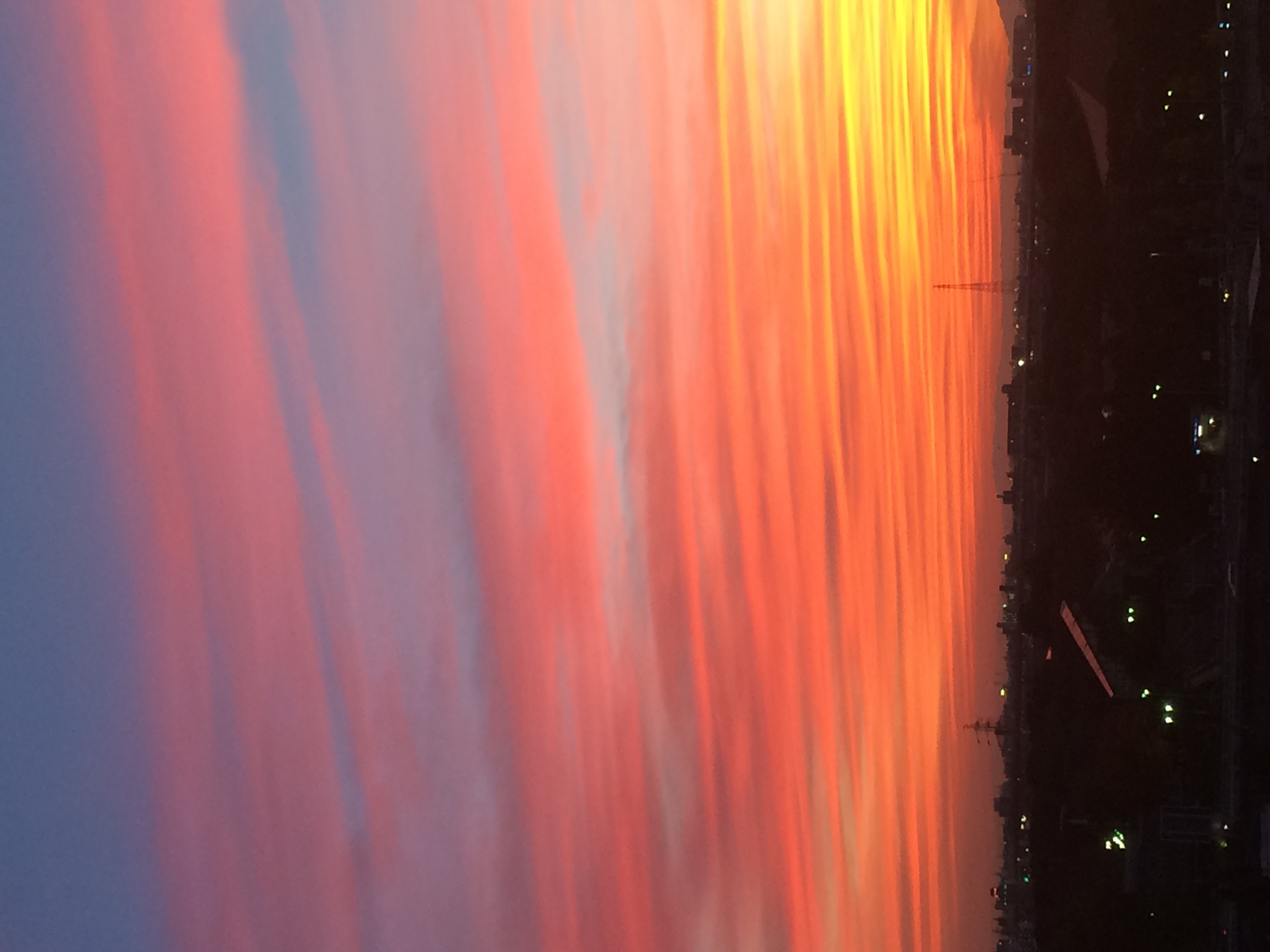 No.27861-1 地震雲