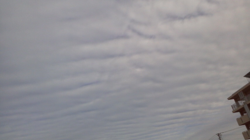 No.27868-1 地震雲