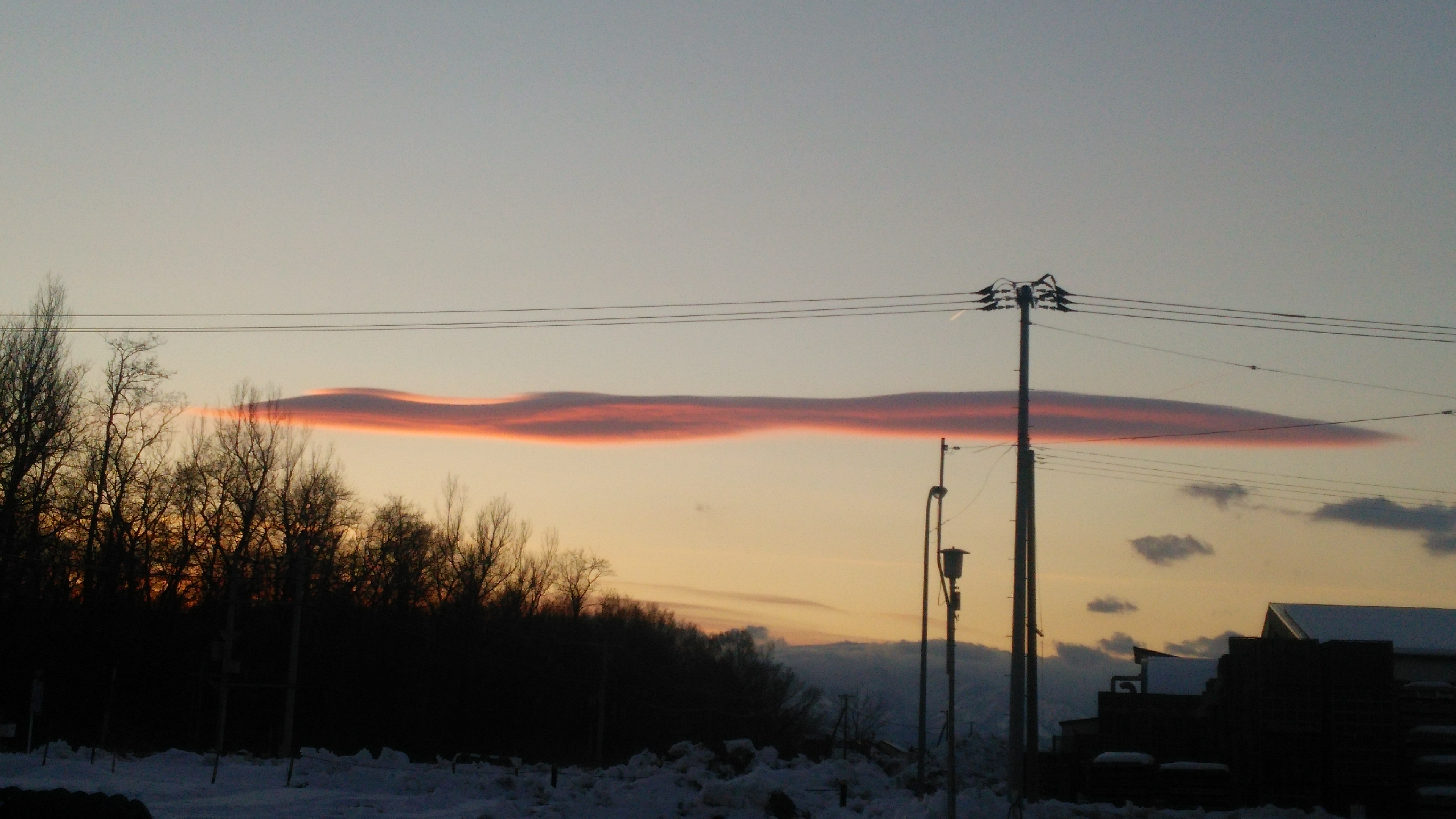 No.27914-1 地震雲