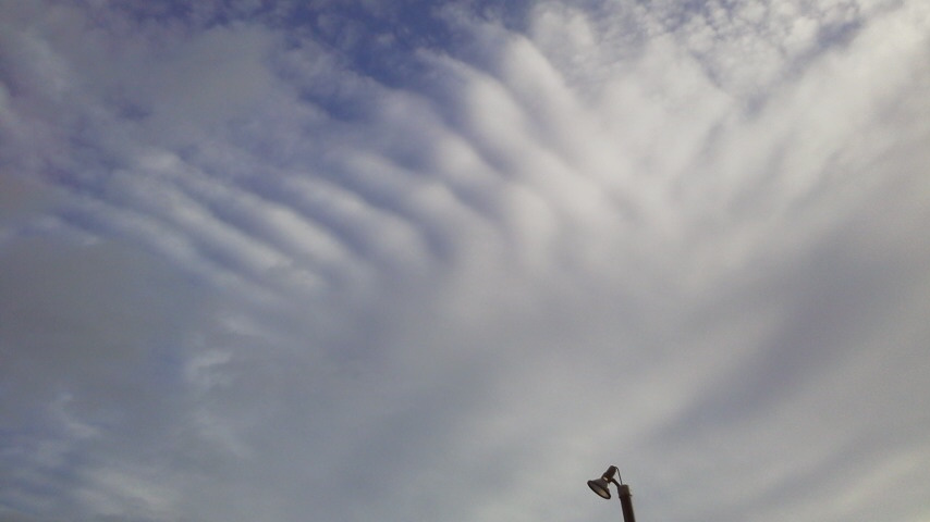 No.28003-1 地震雲