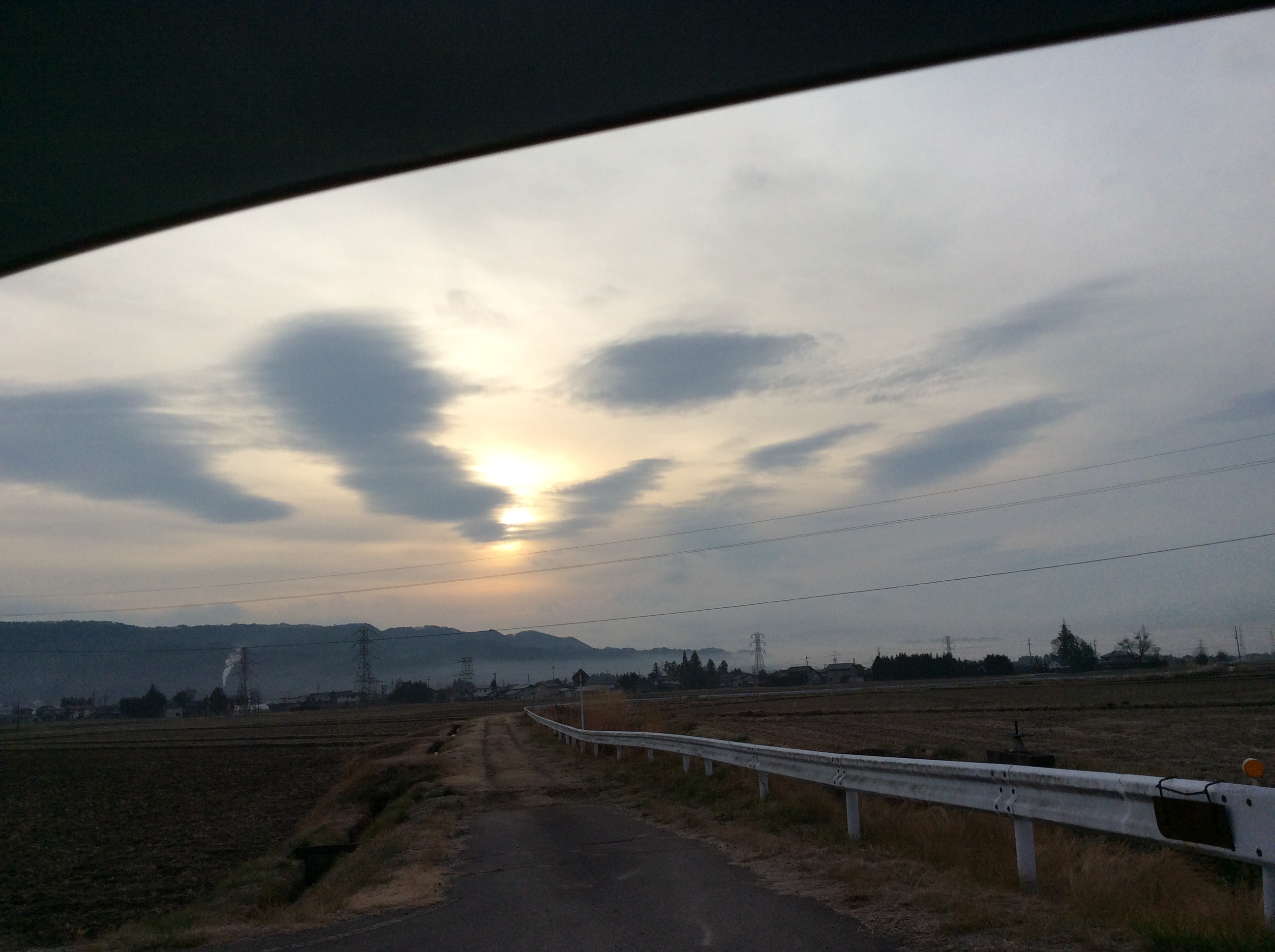 No.28010-1 地震雲