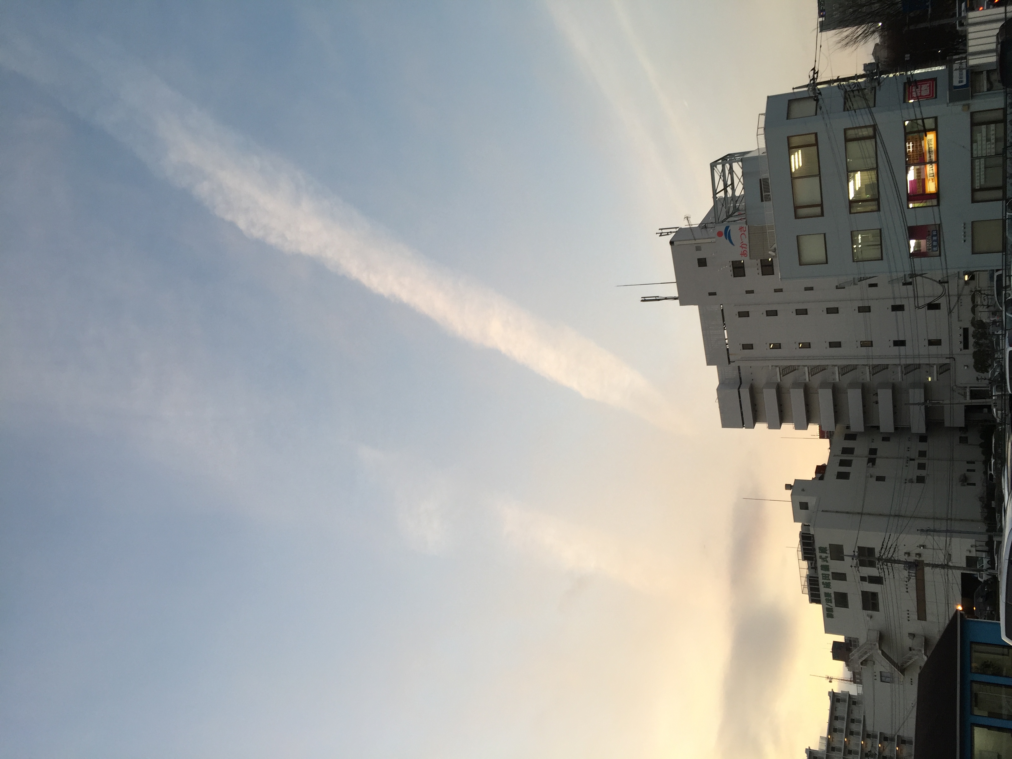 No.28029-1 地震雲