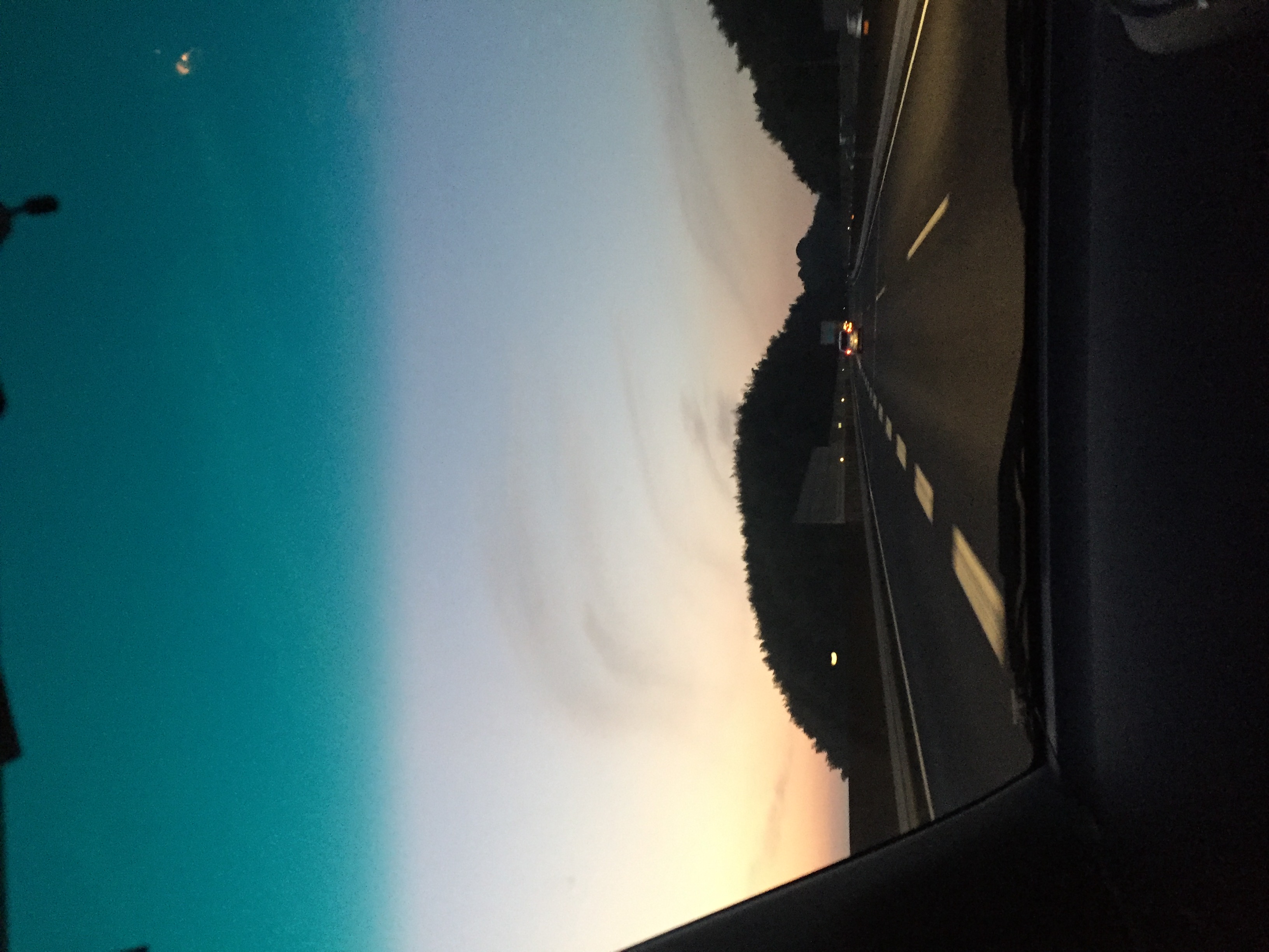 No.28067-1 地震雲