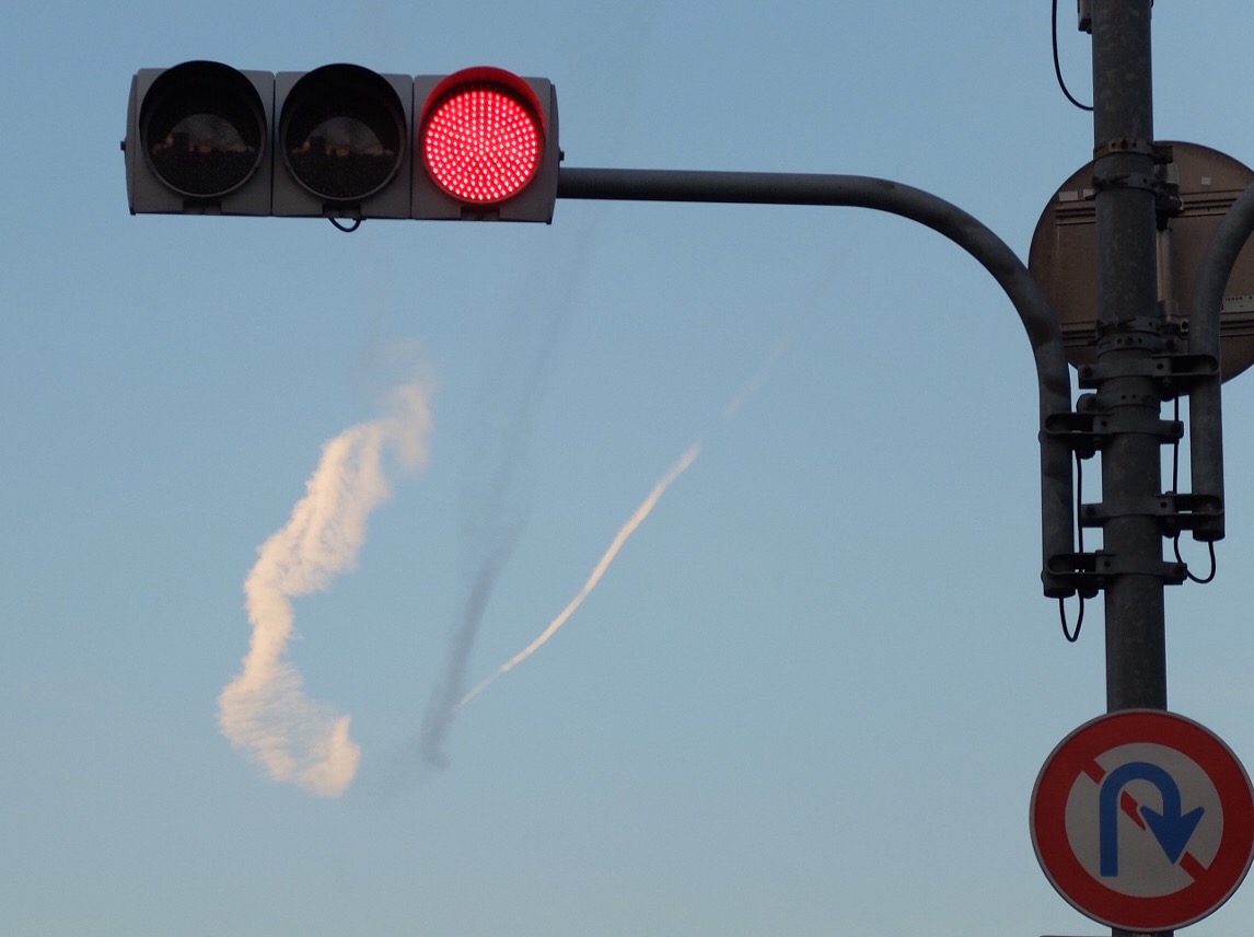 No.28123-1 地震雲