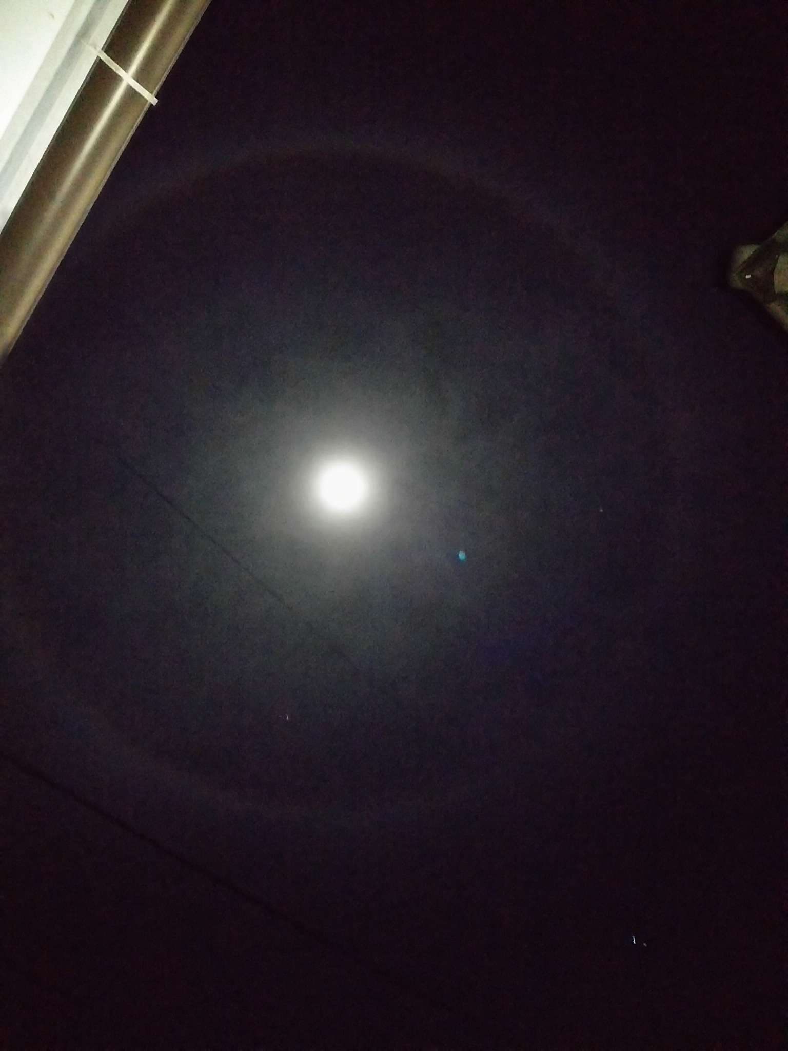 No.28359-1 地震雲