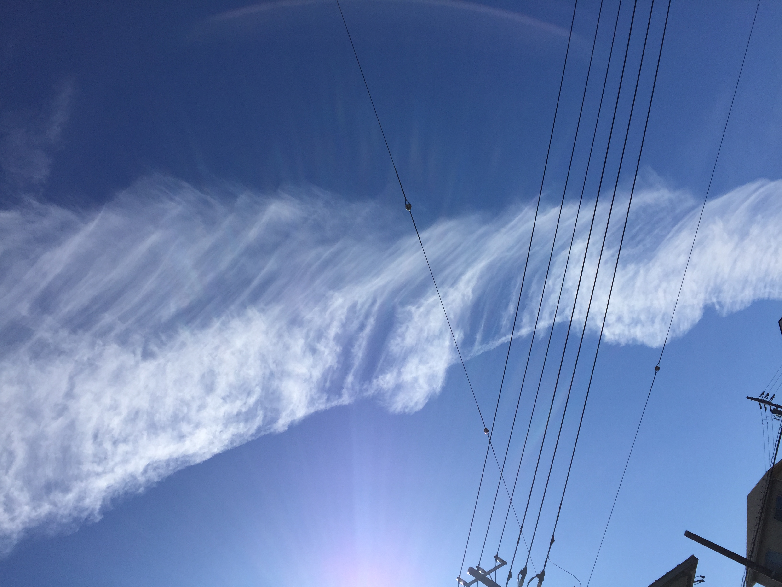 No.28404-1 地震雲