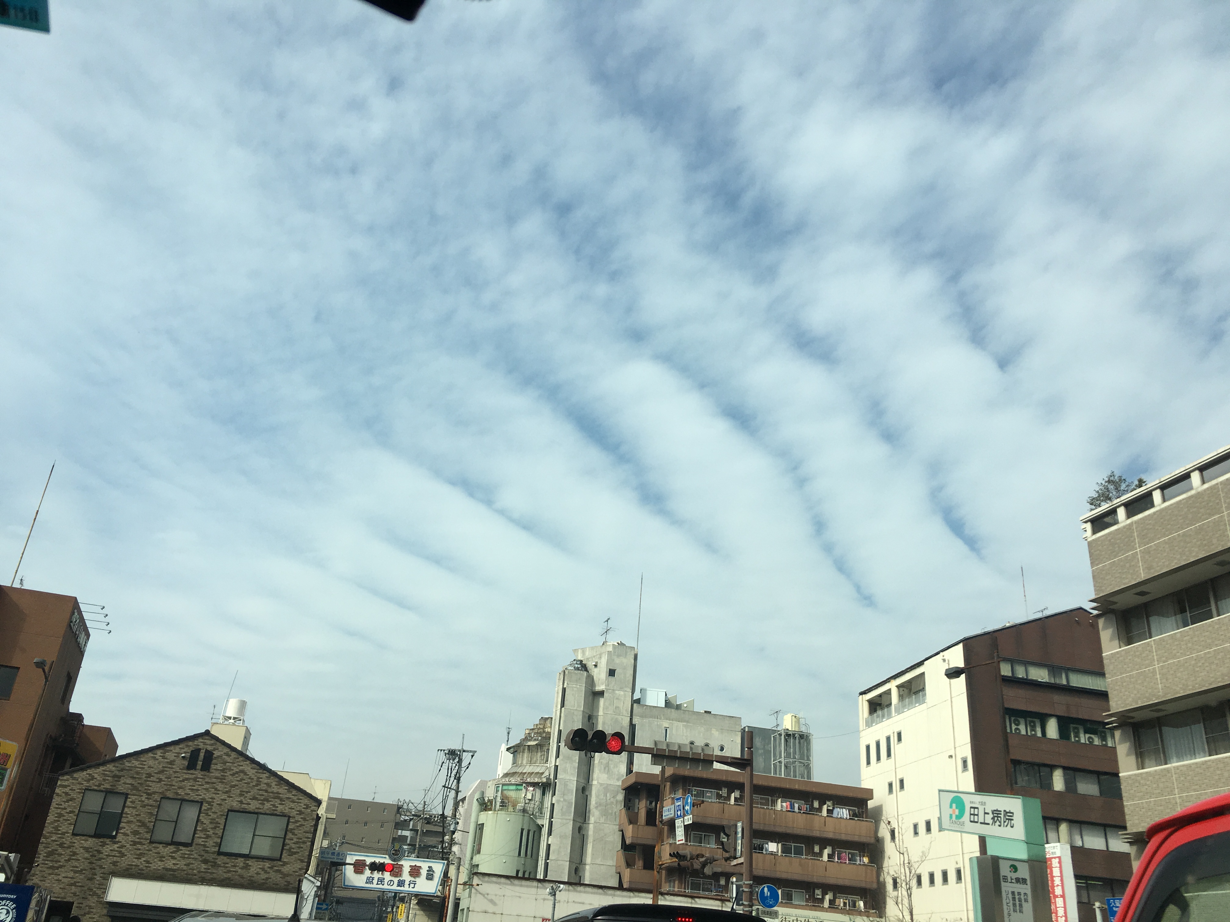 No.28465-1 地震雲