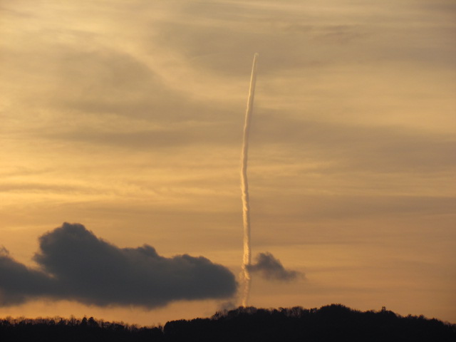 No.28526-1 地震雲