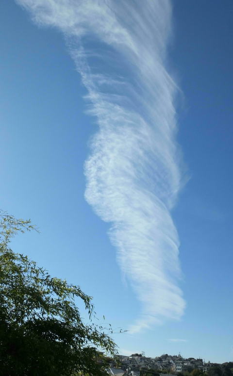 No.28541-1 地震雲