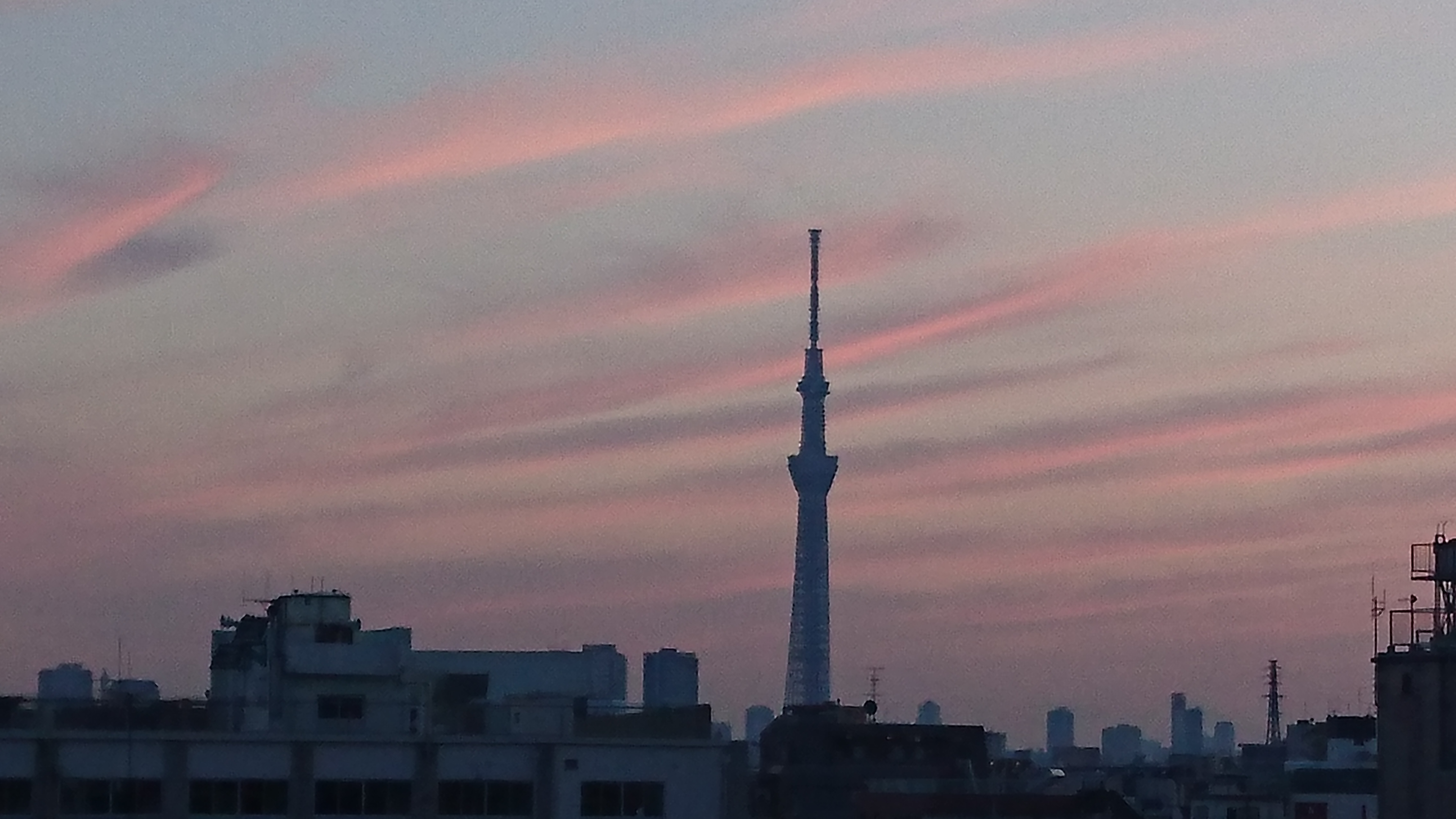 No.28726-1 地震雲