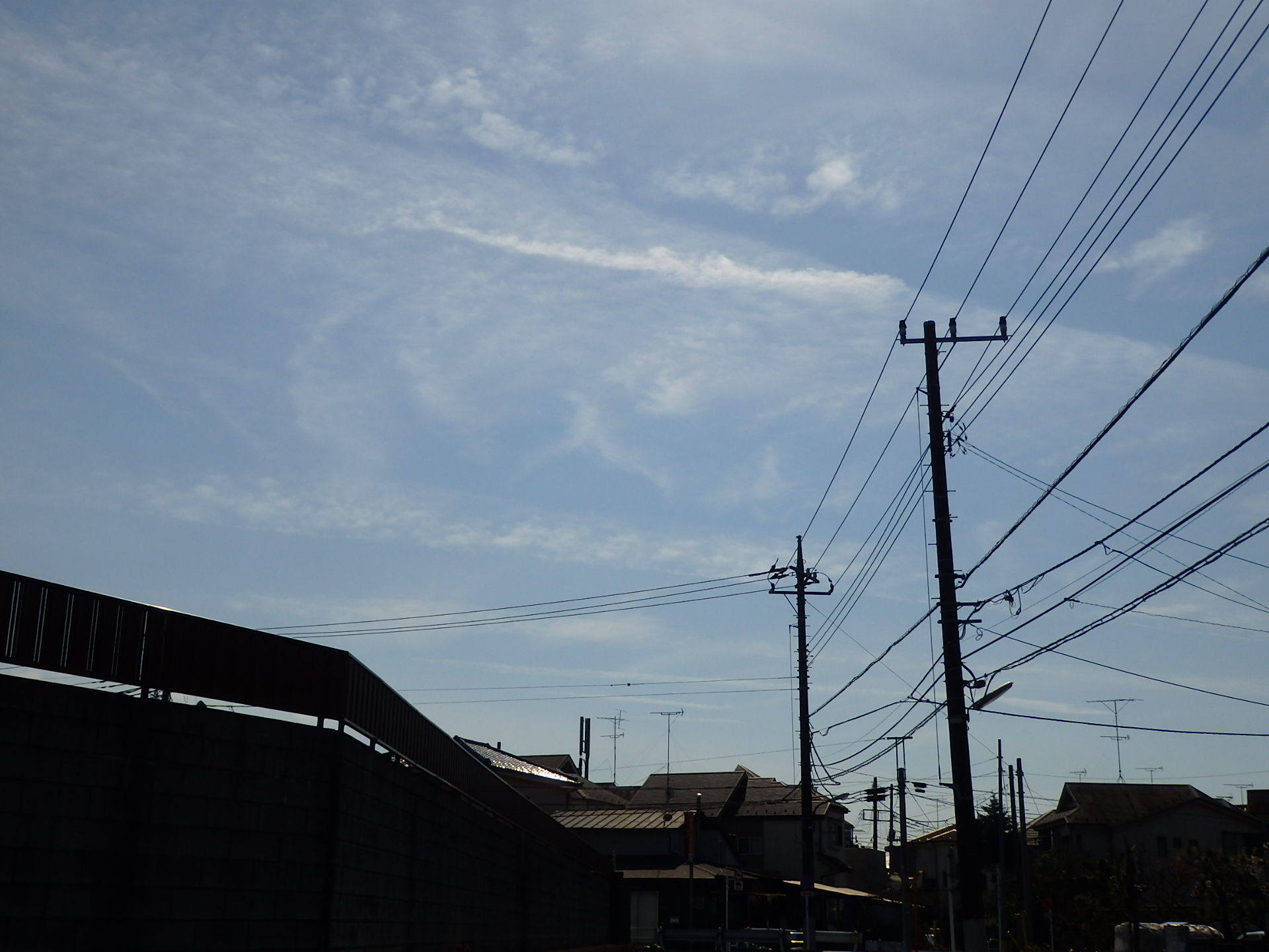 No.28734-1 地震雲