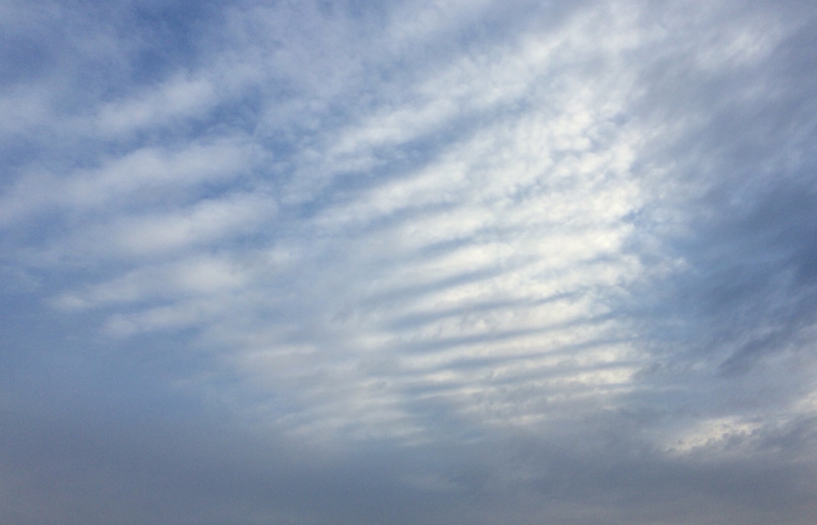 No.28746-1 地震雲