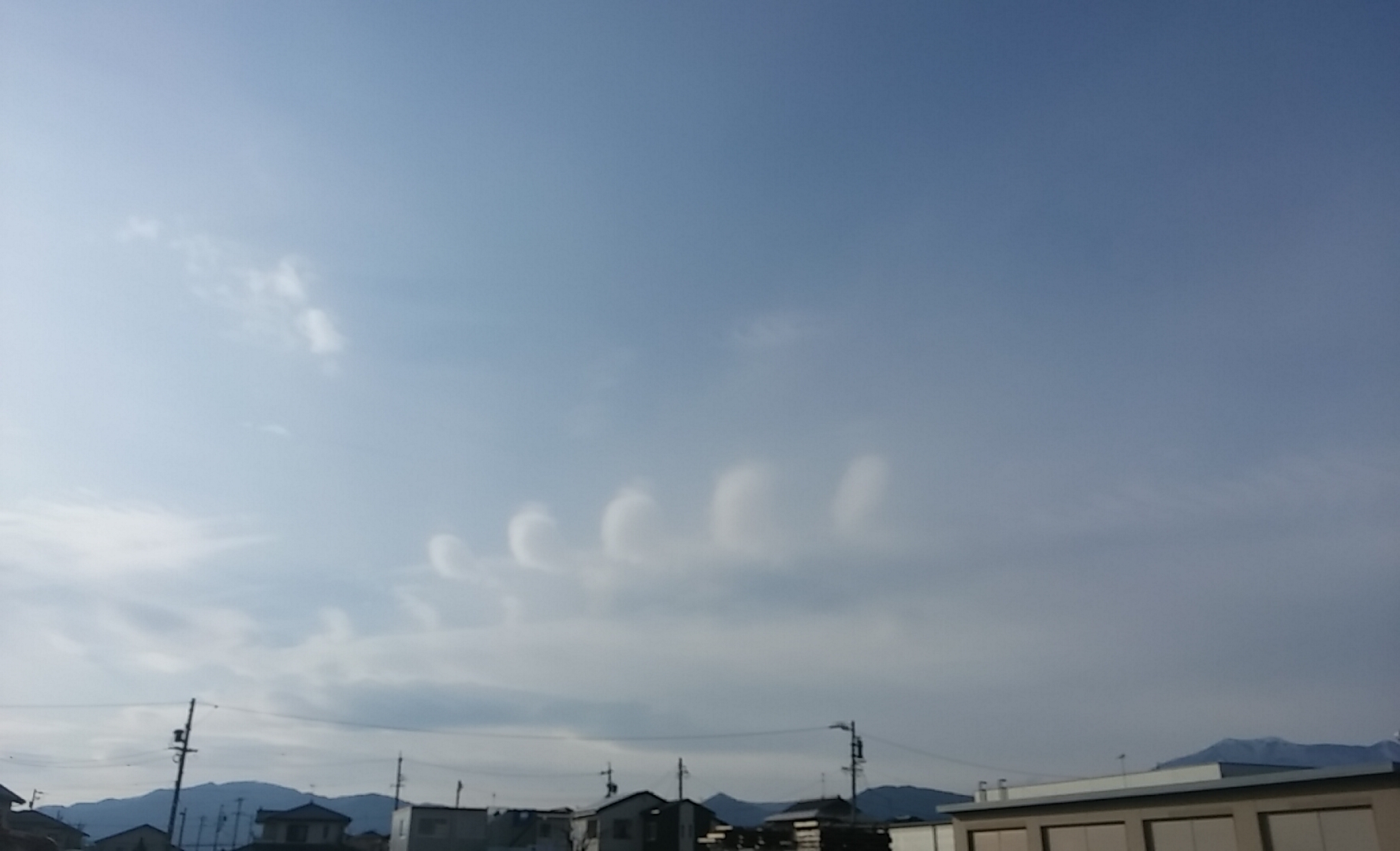 No.28754-1 地震雲