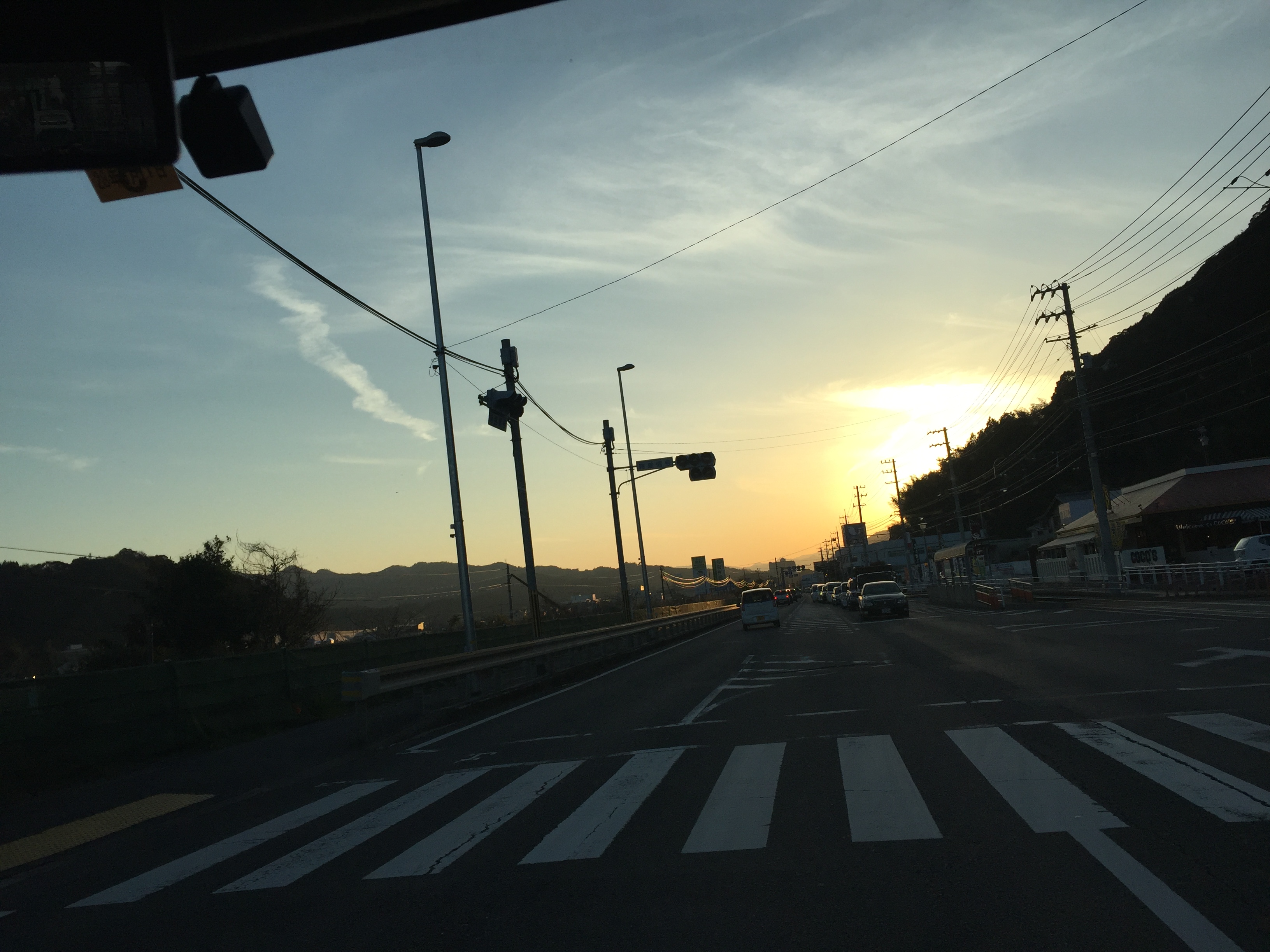 No.28887-1 地震雲