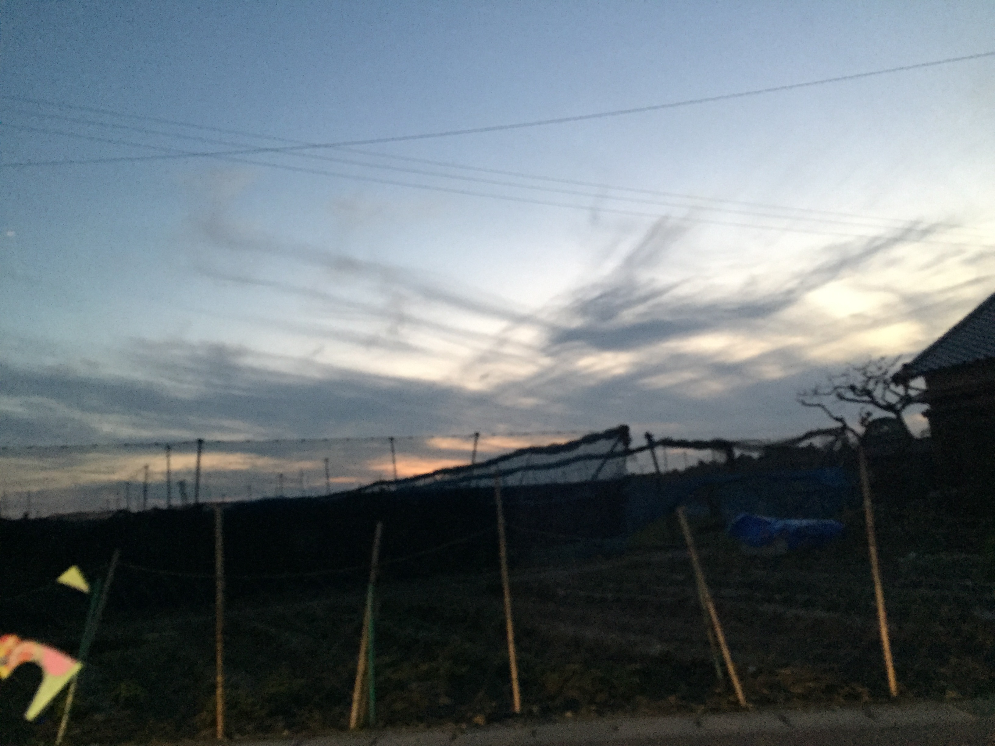 No.28901-1 地震雲