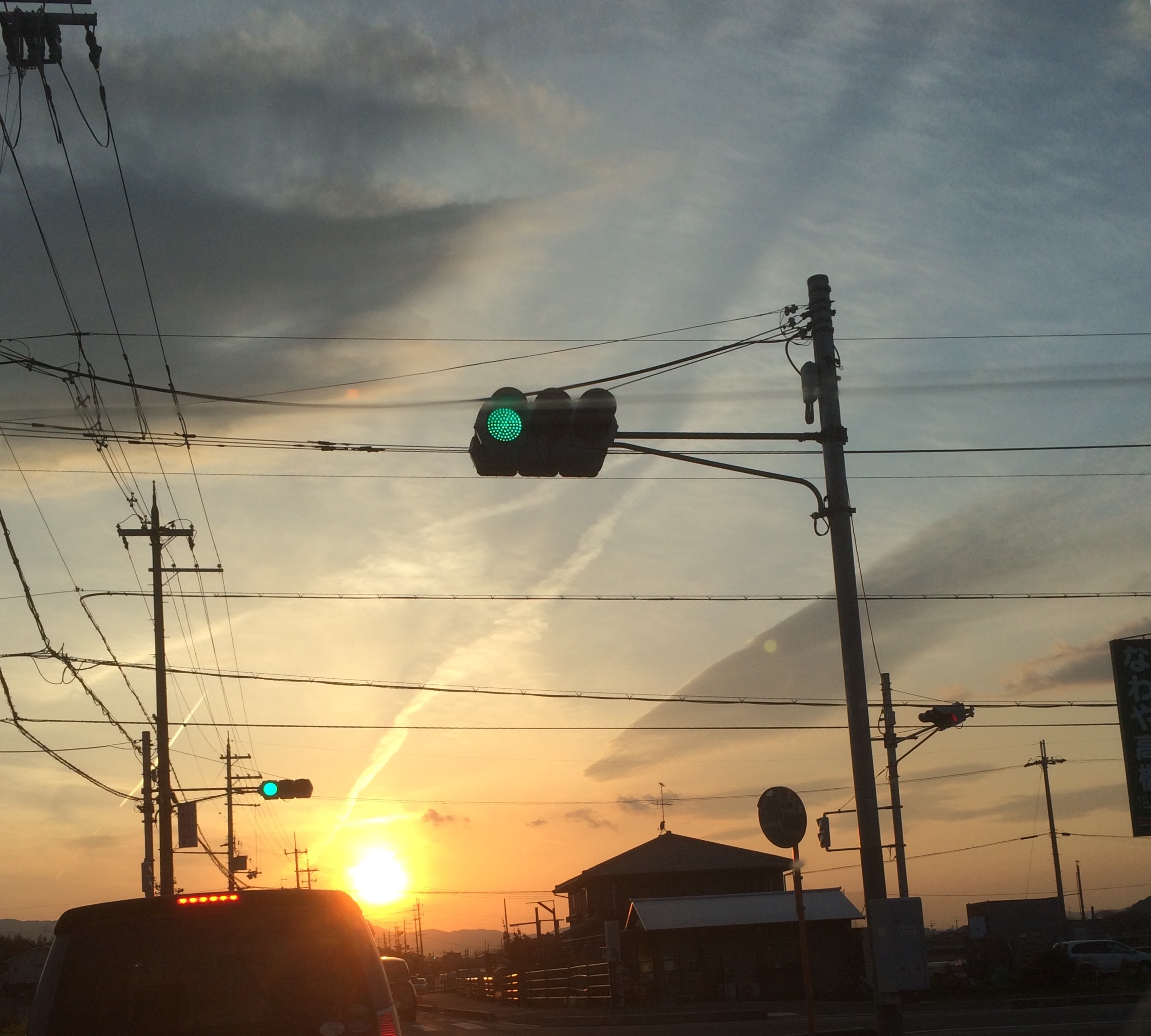 No.28972-1 地震雲