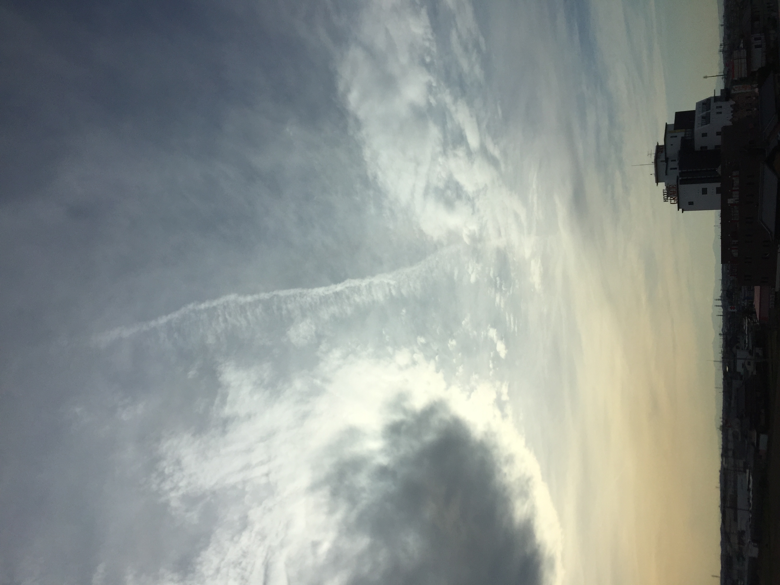 No.29111-1 地震雲