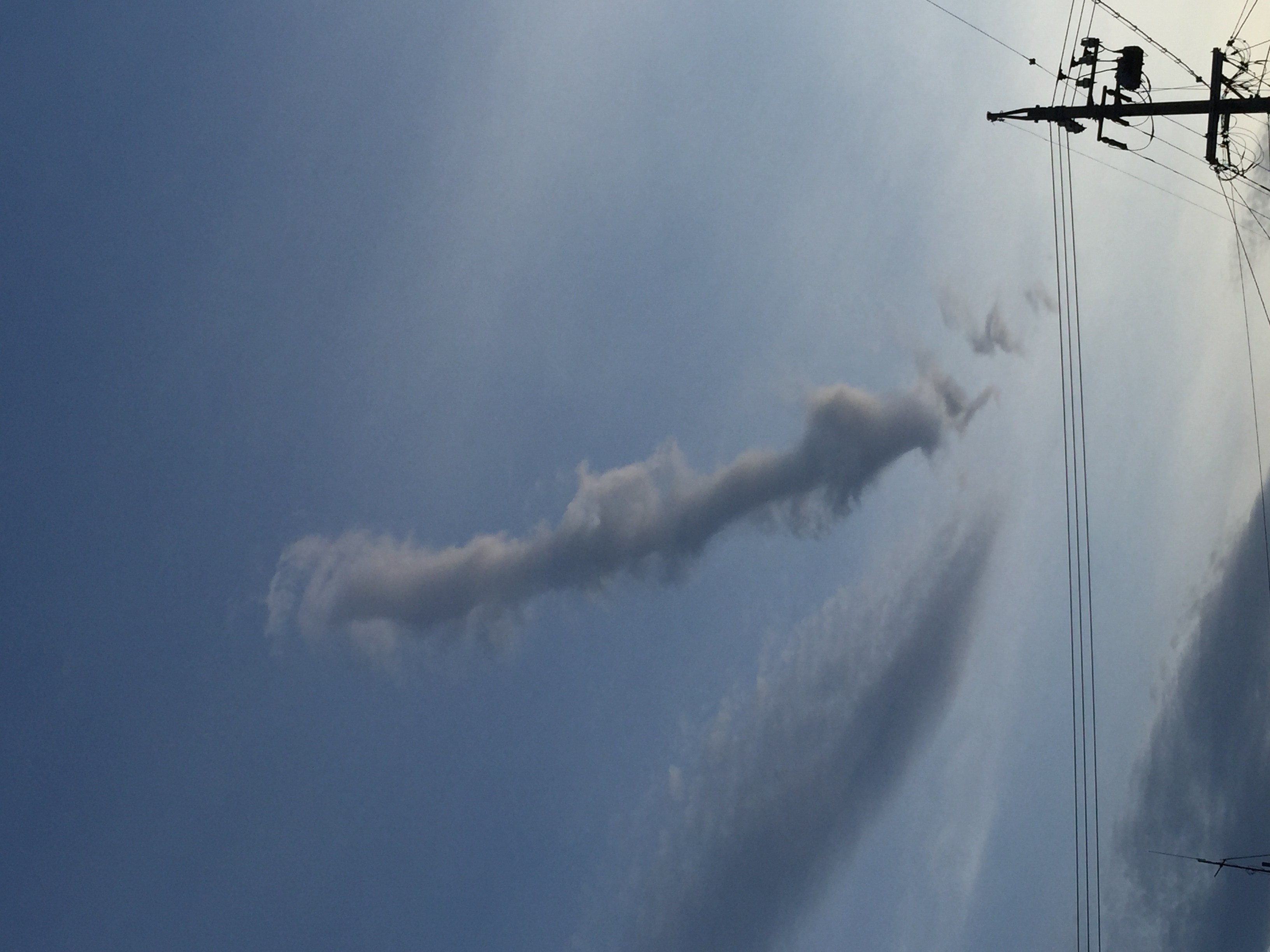 No.29305-1 地震雲