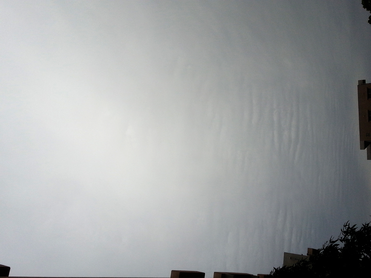 No.29399-1 地震雲