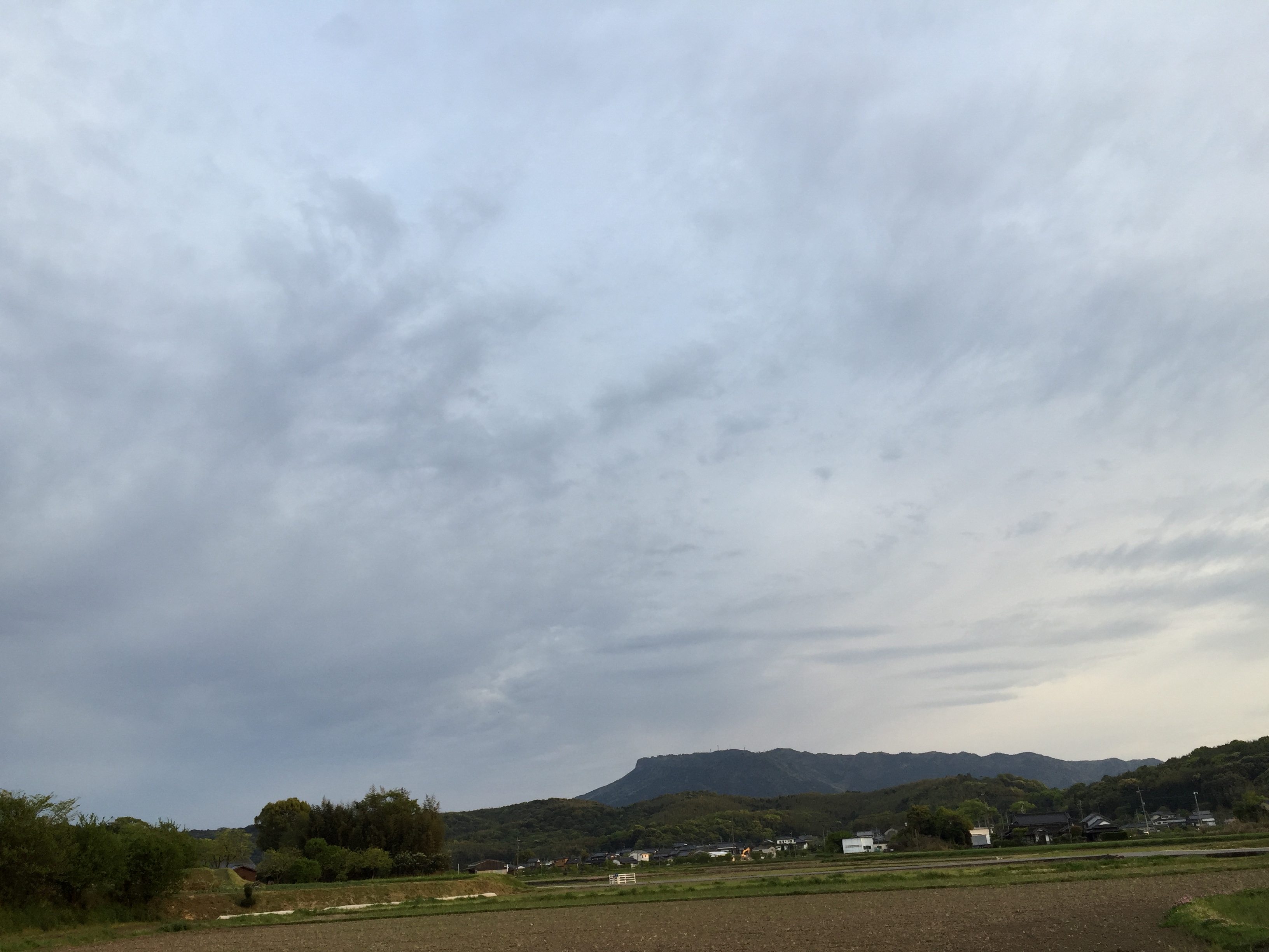 No.29448-1 地震雲