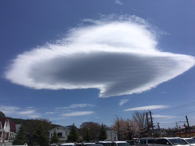 No.29561-1 地震雲