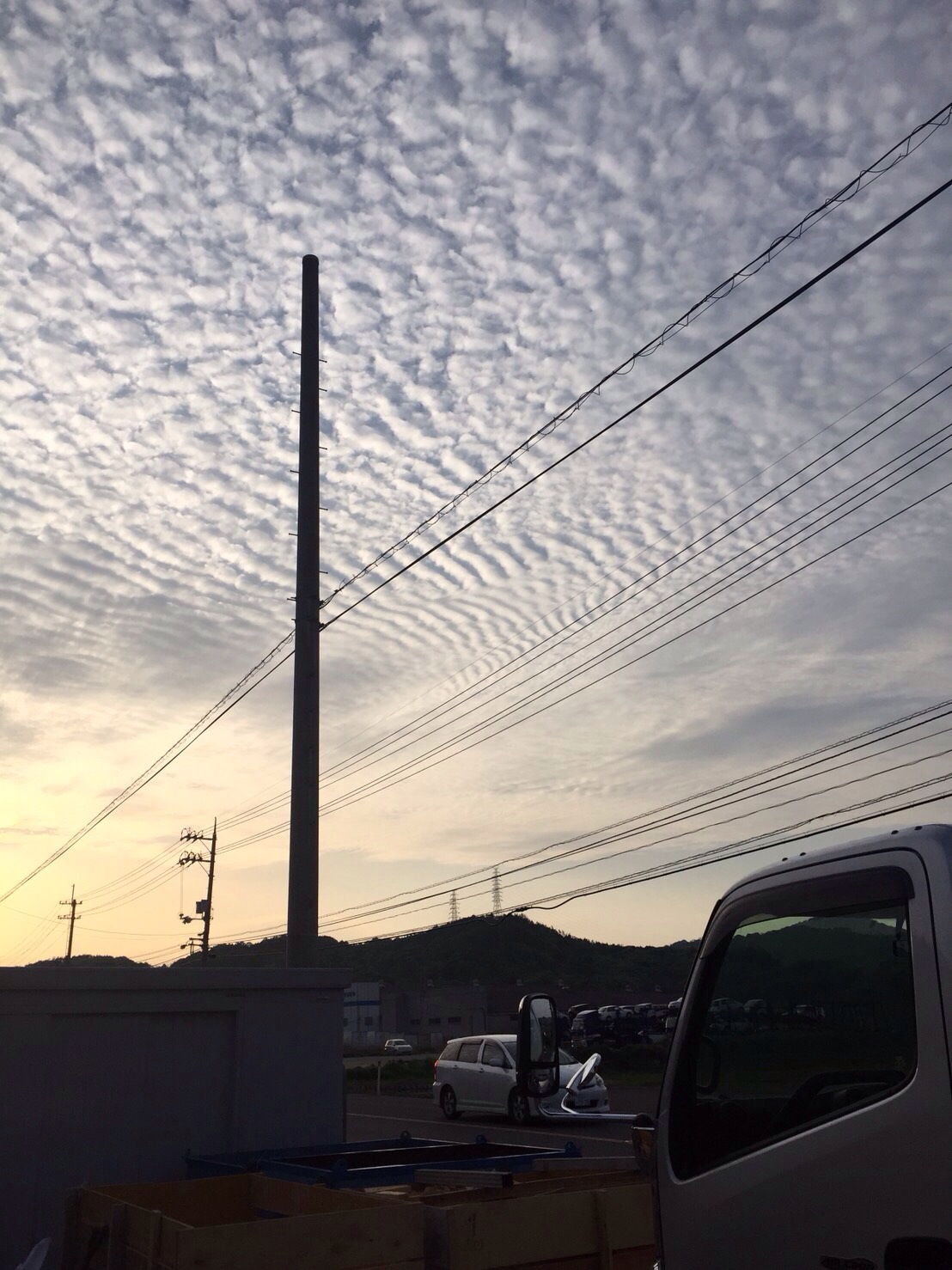 No.29610-1 地震雲