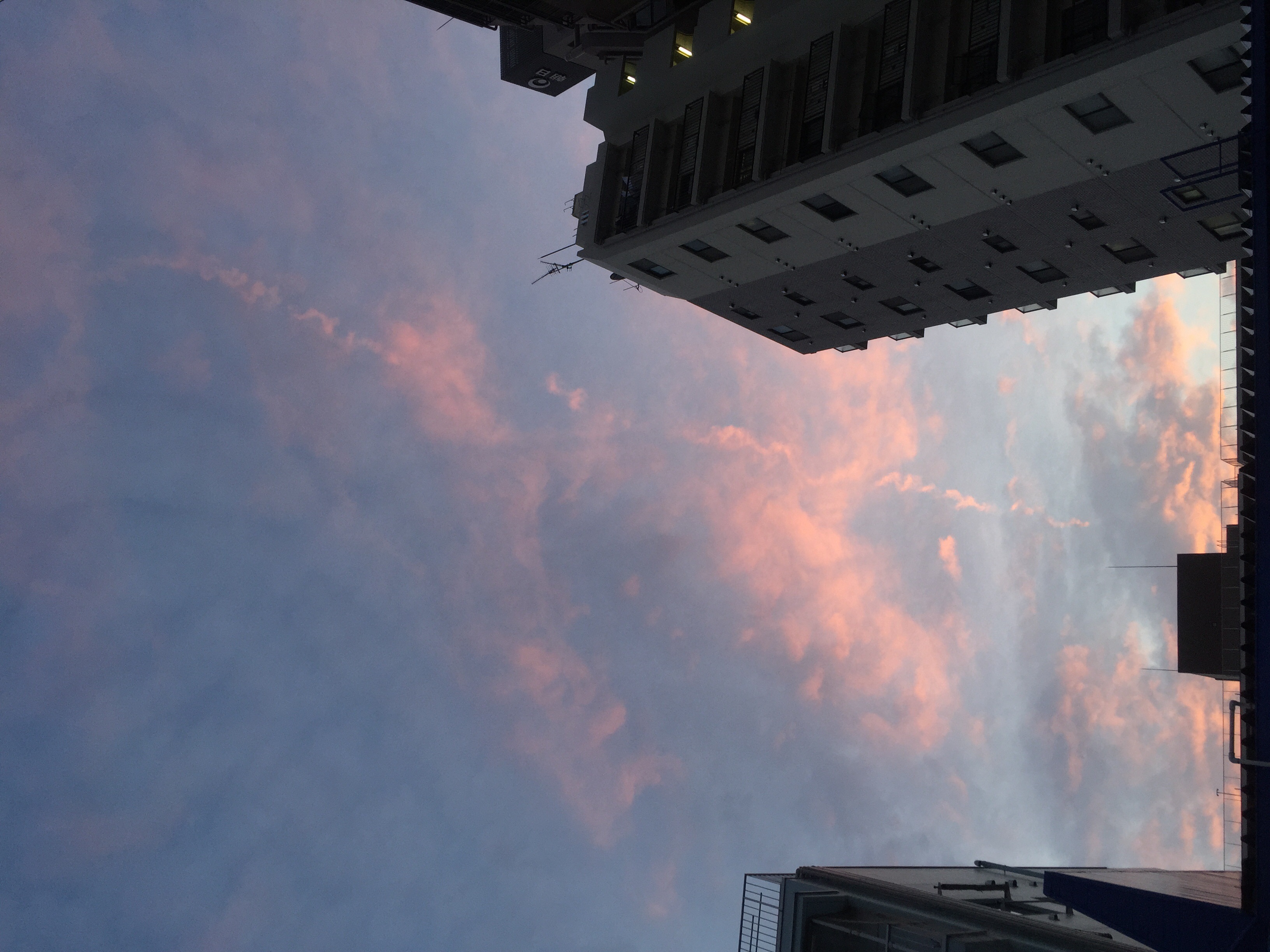 No.29654-1 地震雲