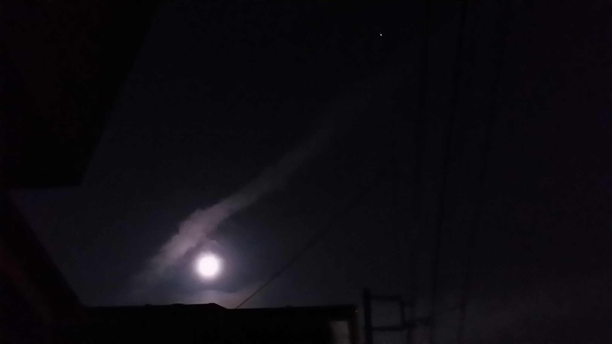 No.29656-1 地震雲