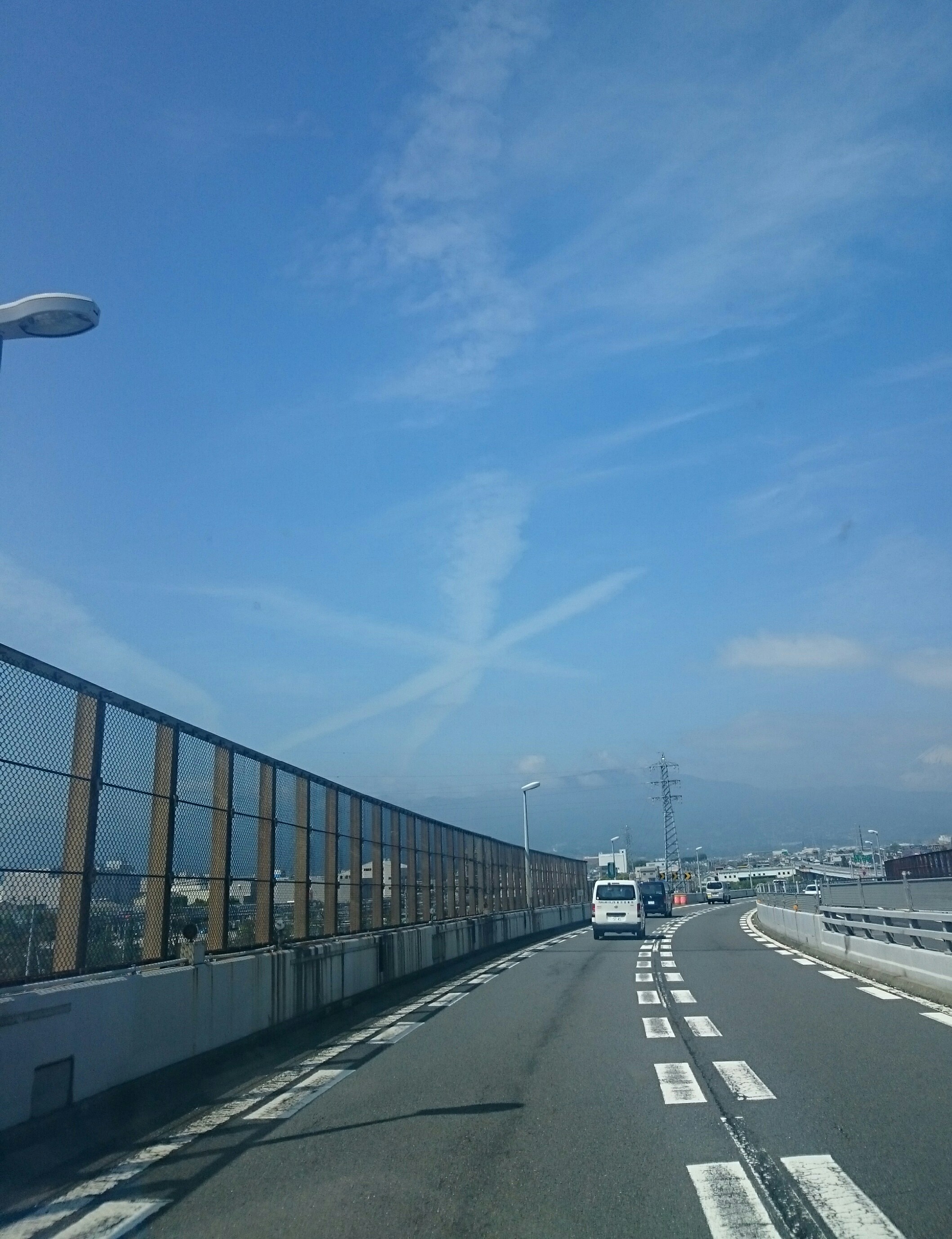 No.29830-1 地震雲