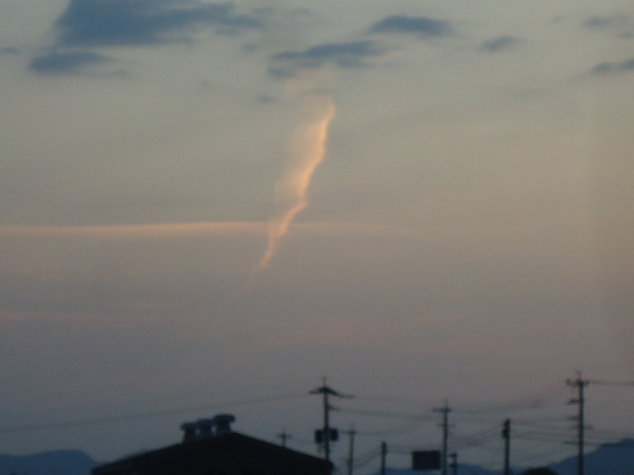 No.29971-1 地震雲