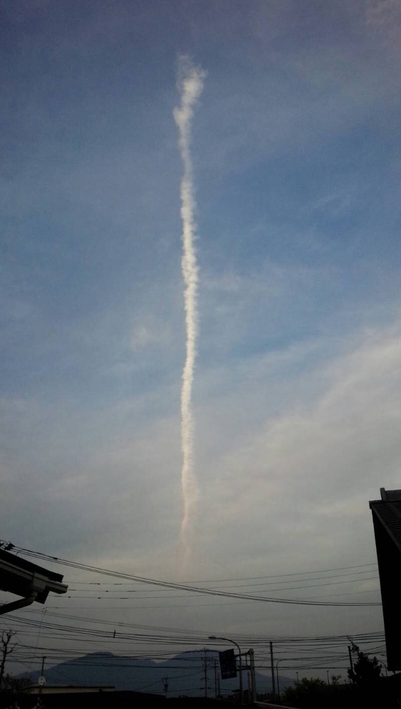 No.29981-1 地震雲