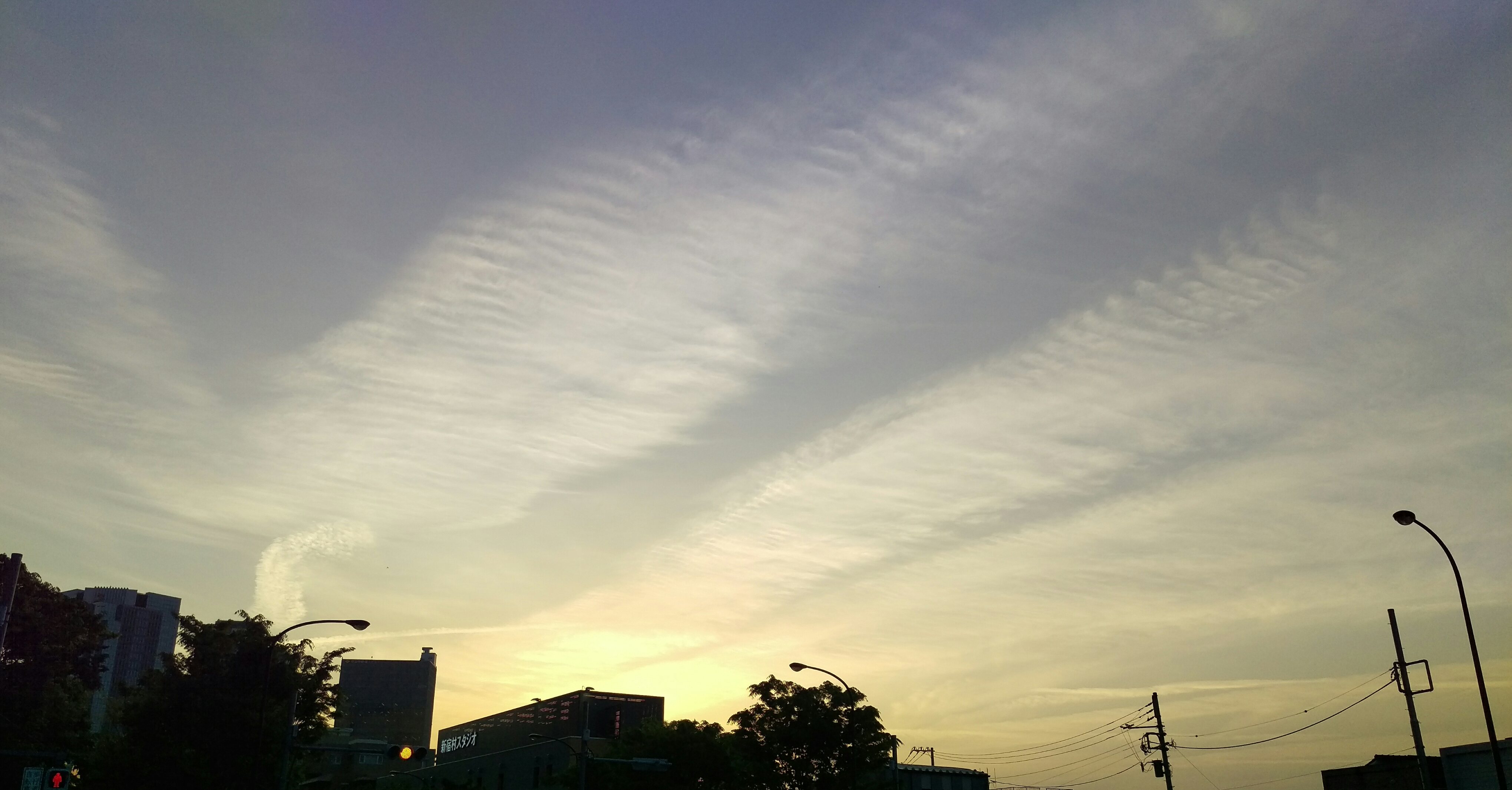 No.30113-1 地震雲