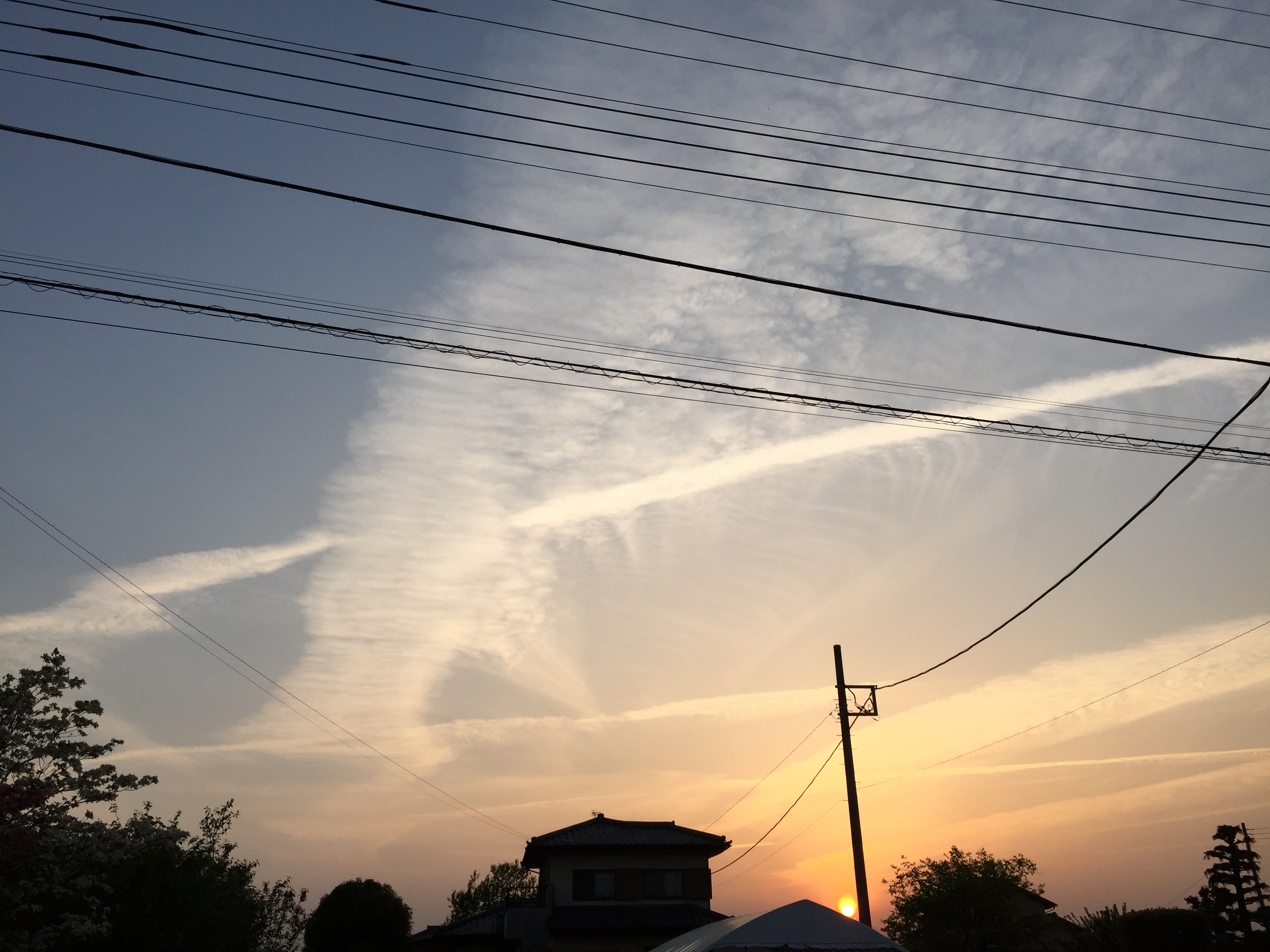 No.30115-1 地震雲