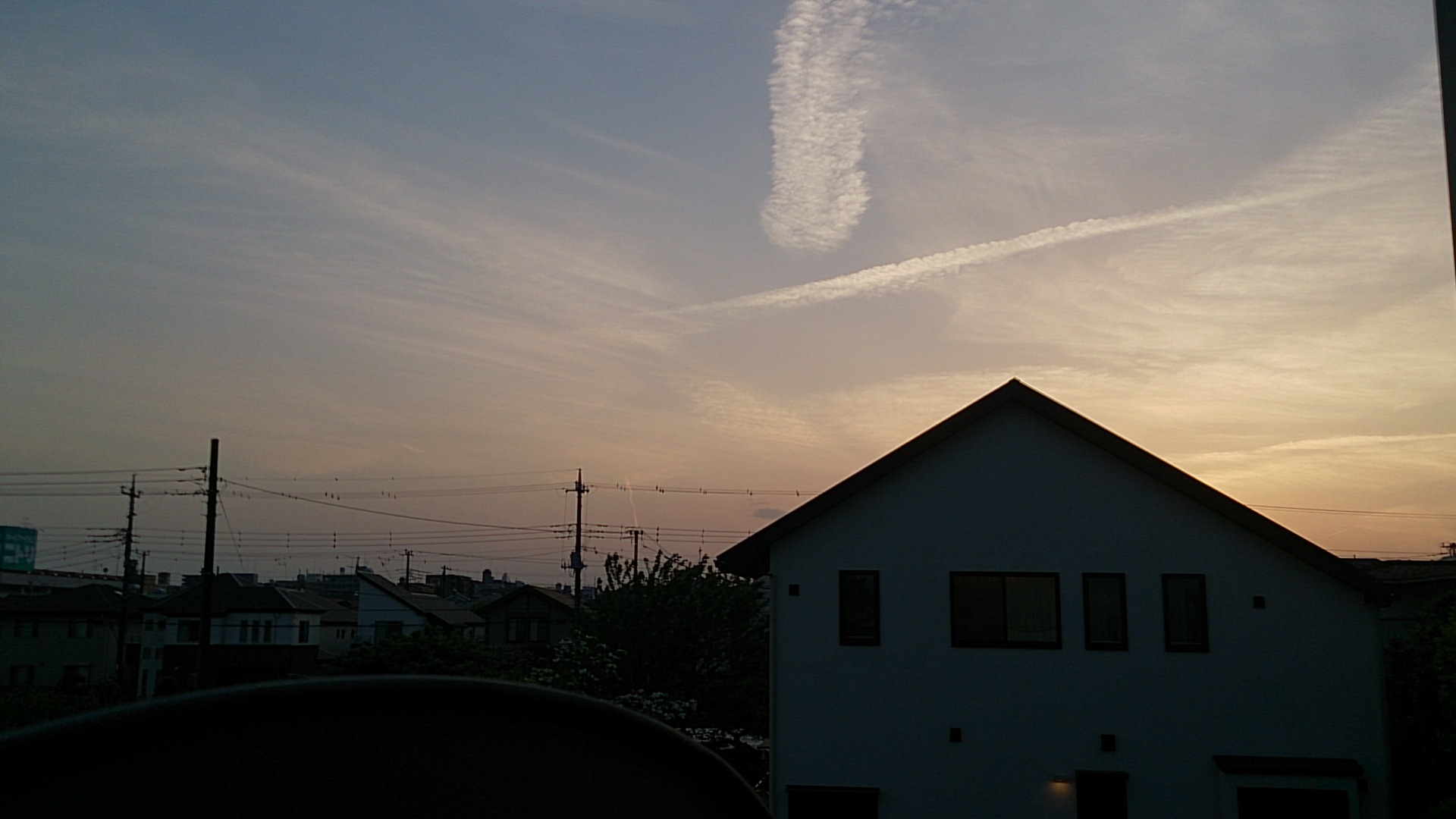 No.30116-1 地震雲