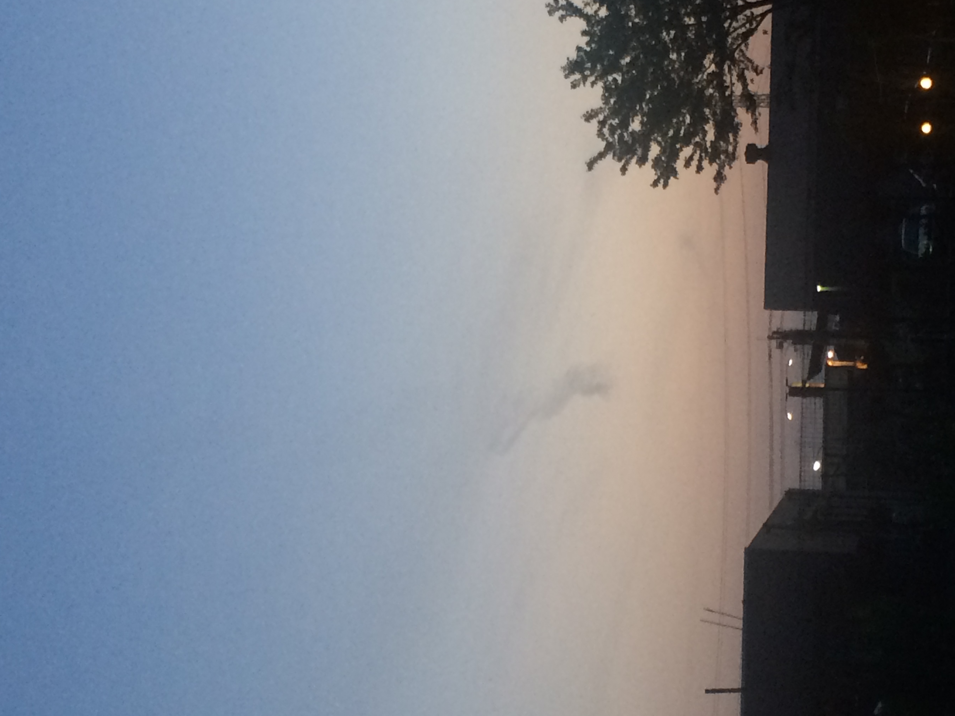 No.30123-1 地震雲