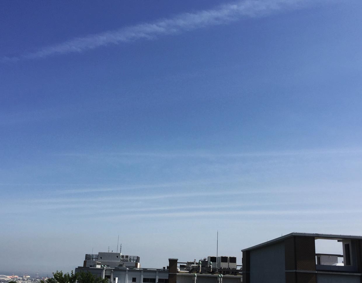 No.30180-1 地震雲