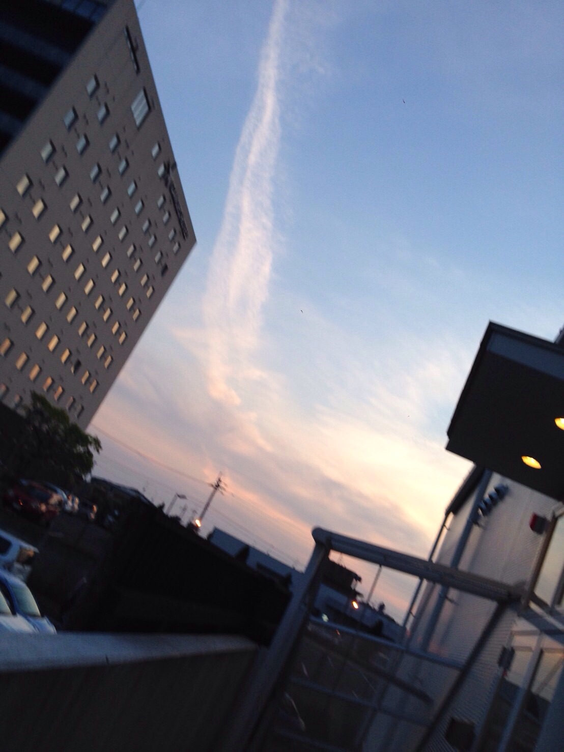 No.30297-1 地震雲