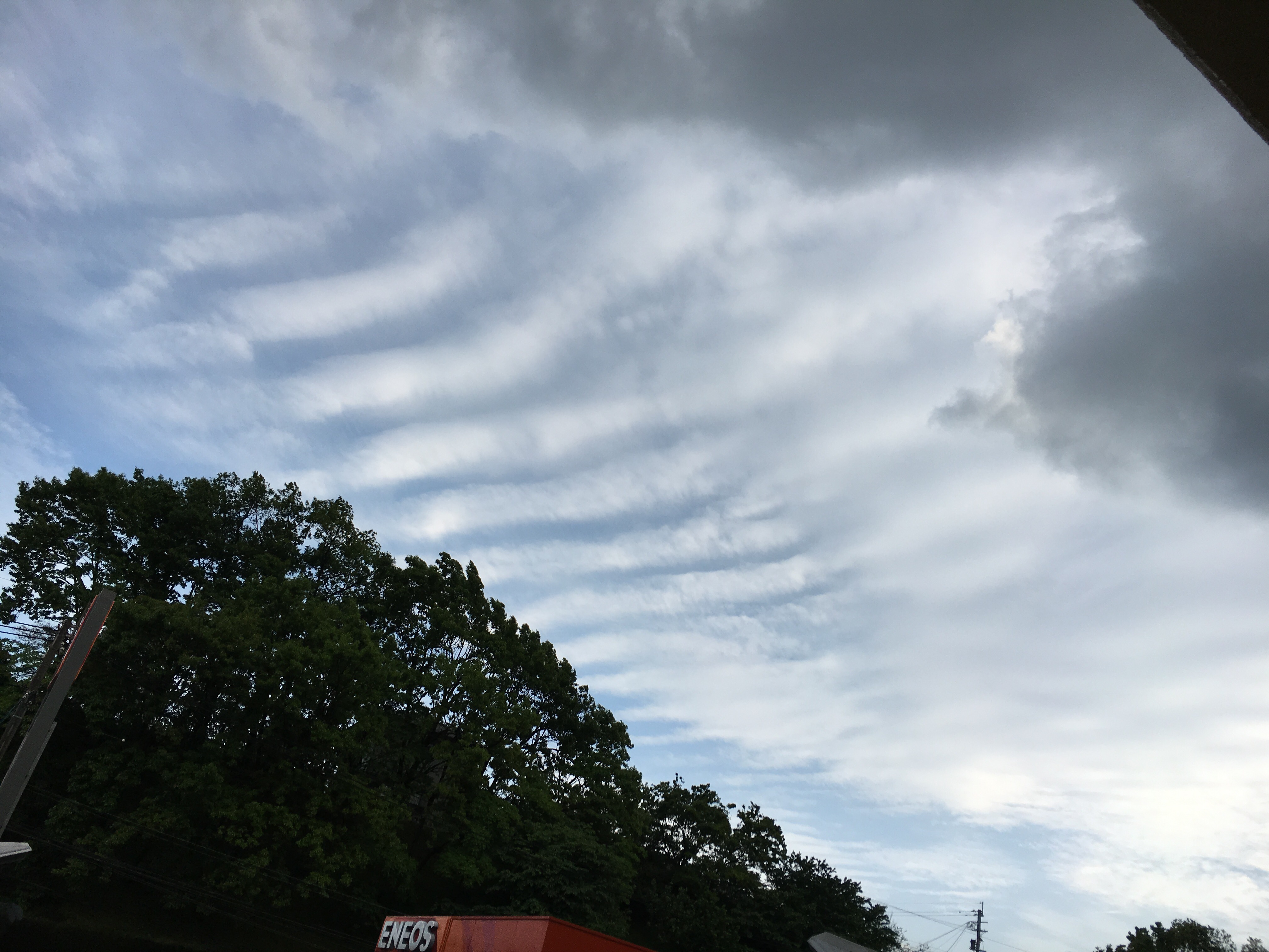 No.30369-1 地震雲