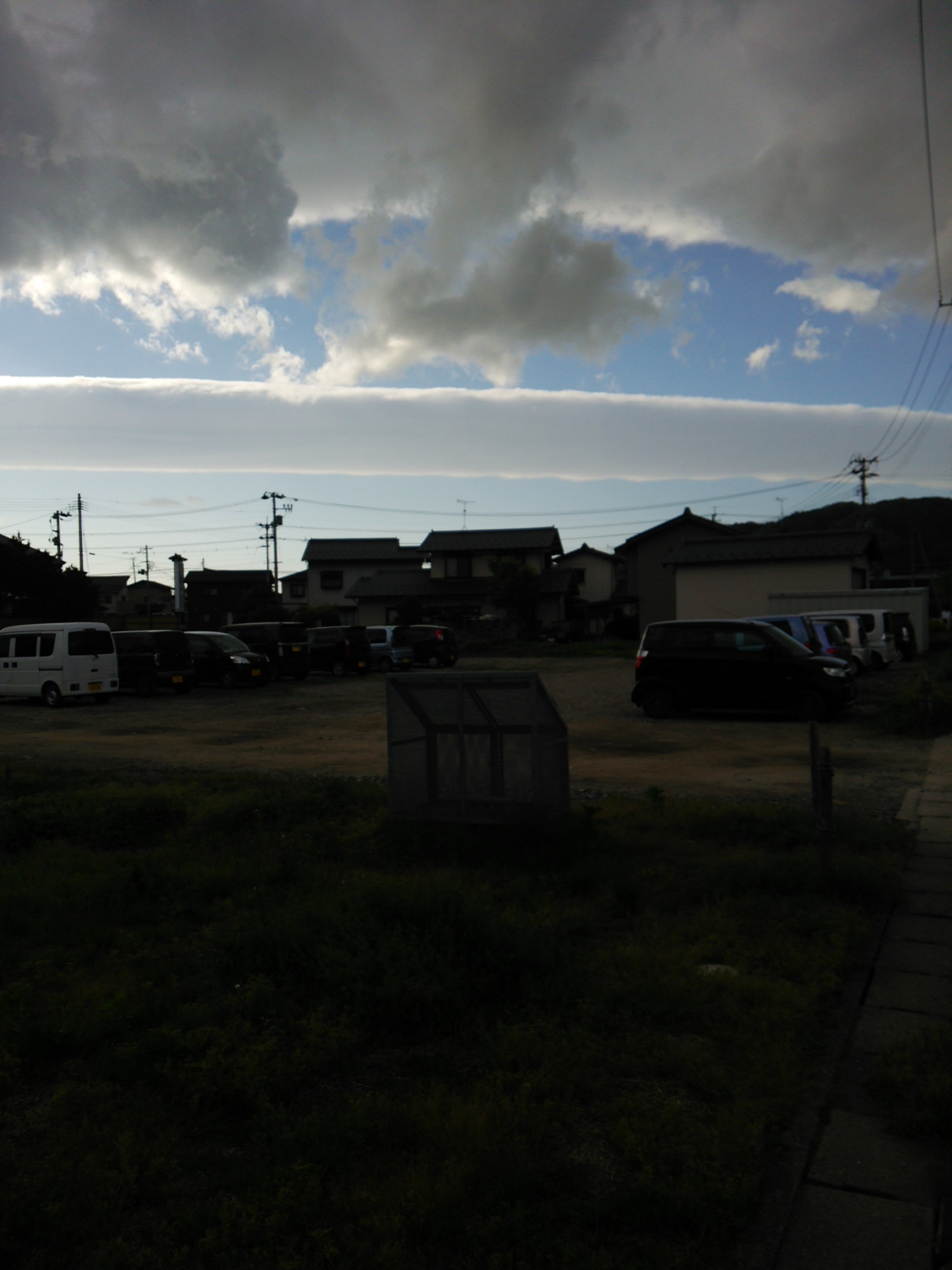 No.30452-1 地震雲