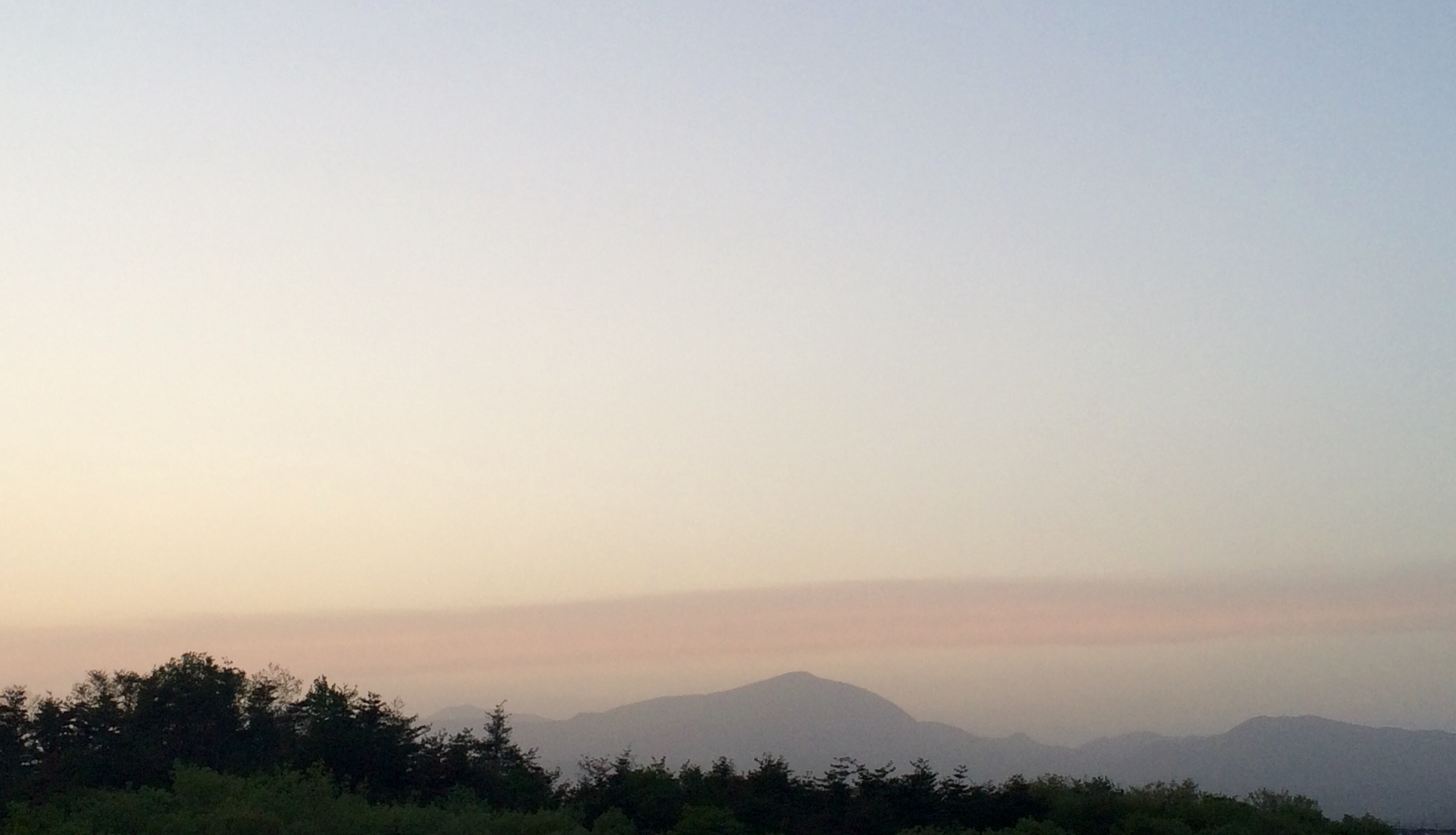 No.30561-1 地震雲