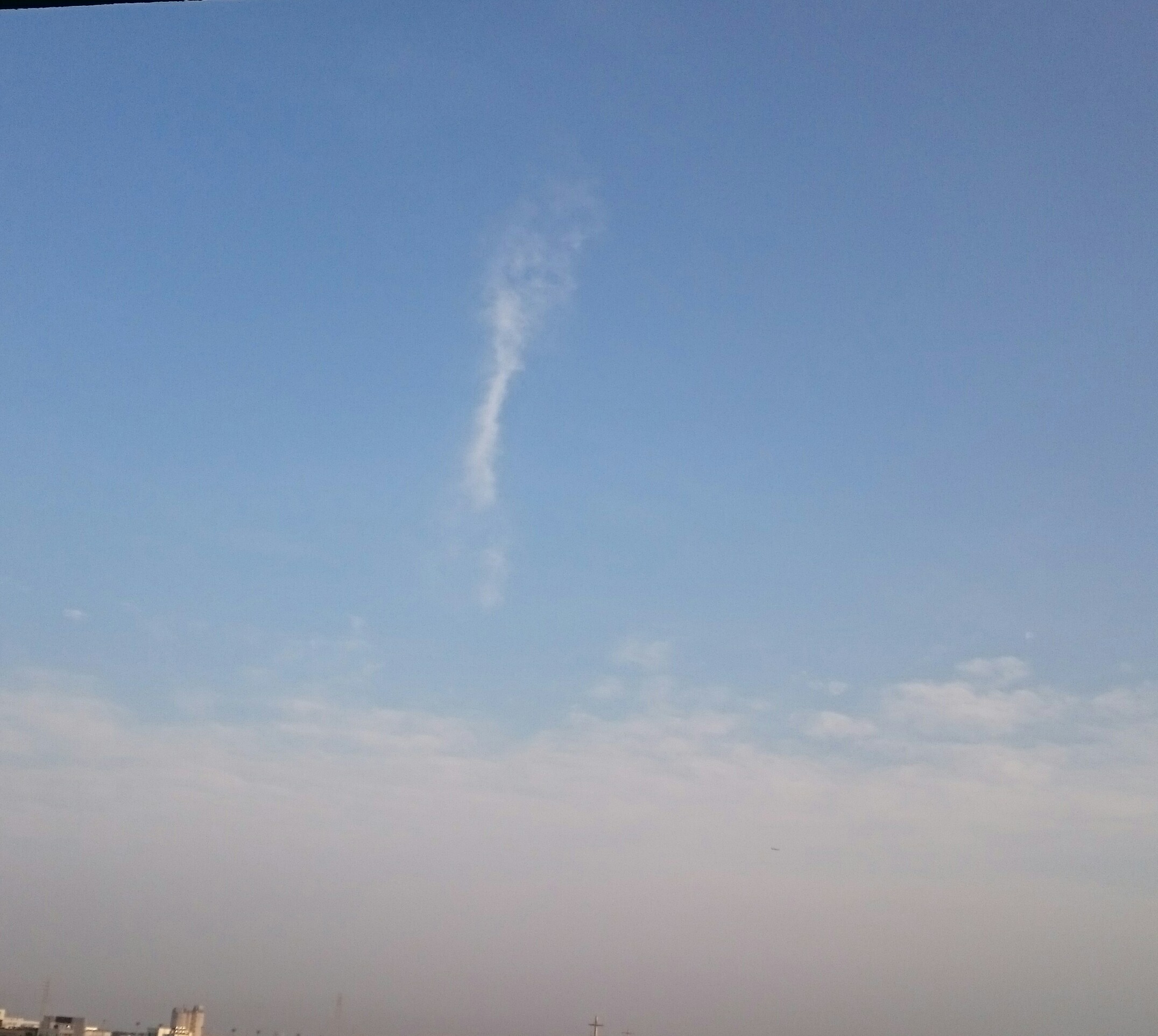 No.30577-1 地震雲